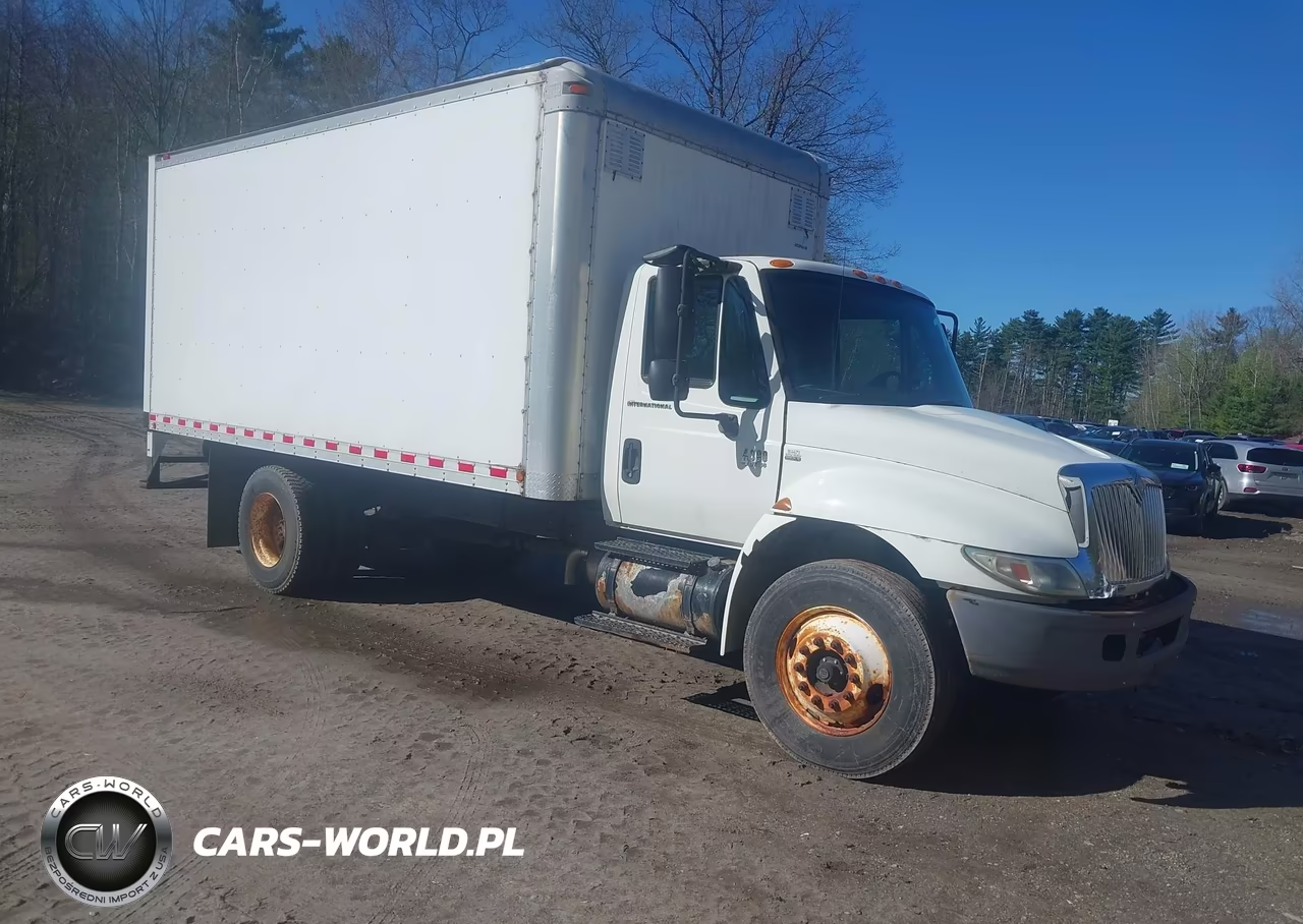 2005 International 4000 4300