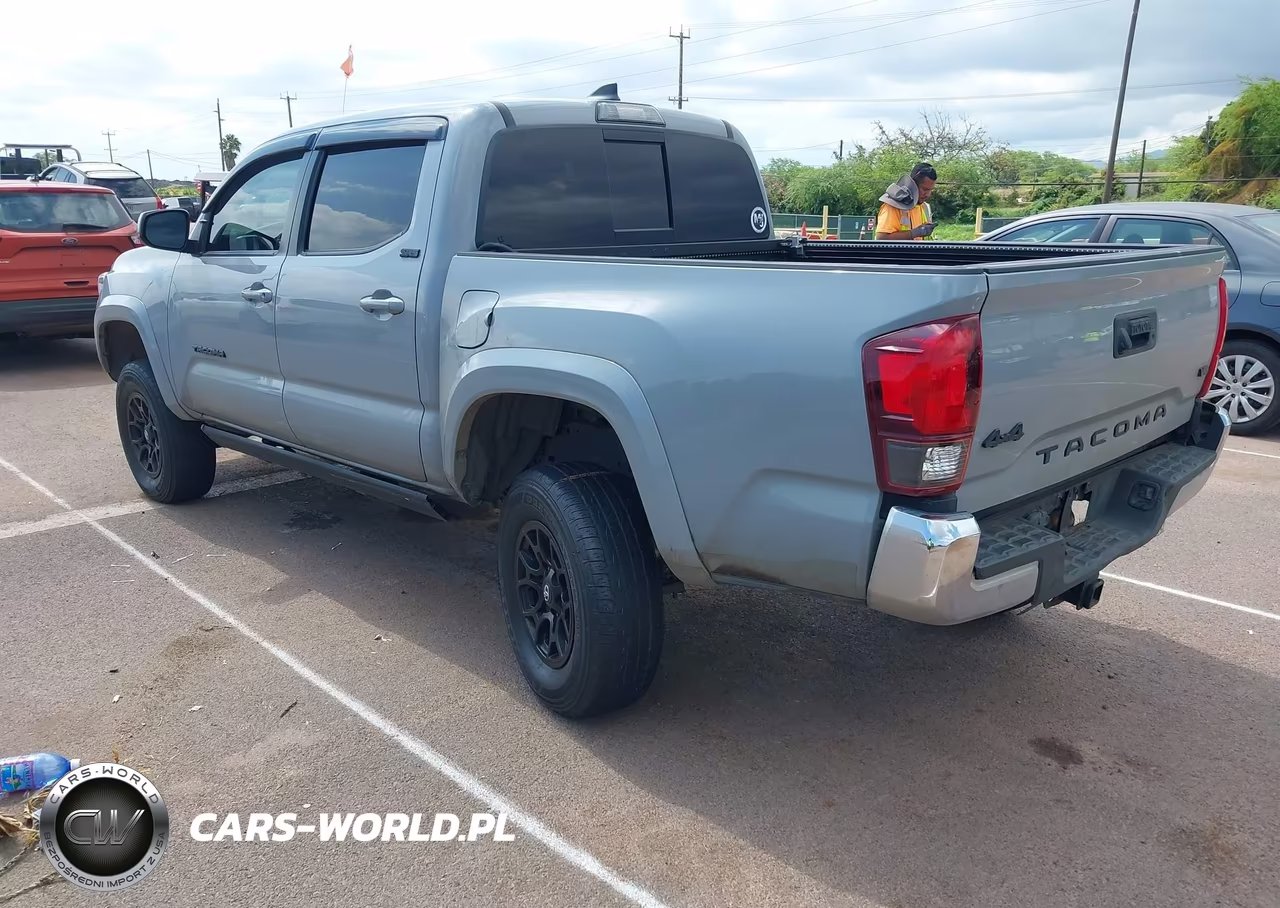 2019 Toyota Tacoma Sr5 V6 VIN:3TMCZ5AN7KM237921 - 3