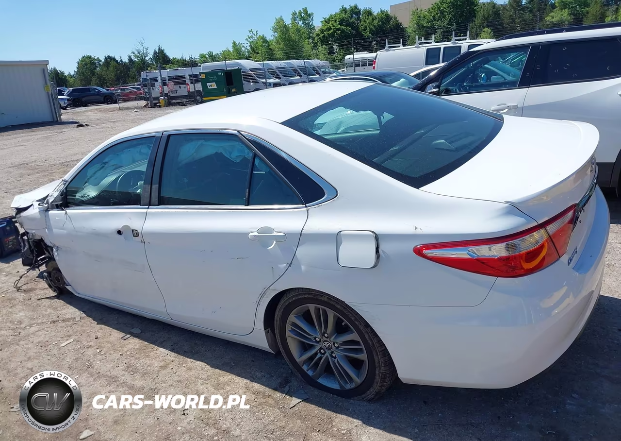 2017 Toyota Camry Se VIN:4T1BF1FK3HU683172 - 15