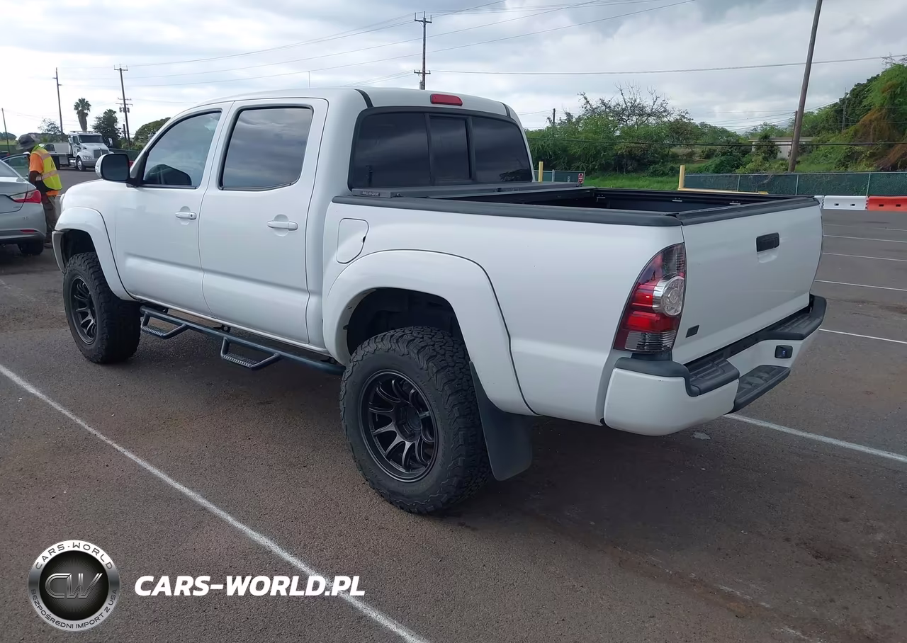 2012 Toyota Tacoma Prerunner V6 VIN:3TMJU4GN1CM129612 - 3