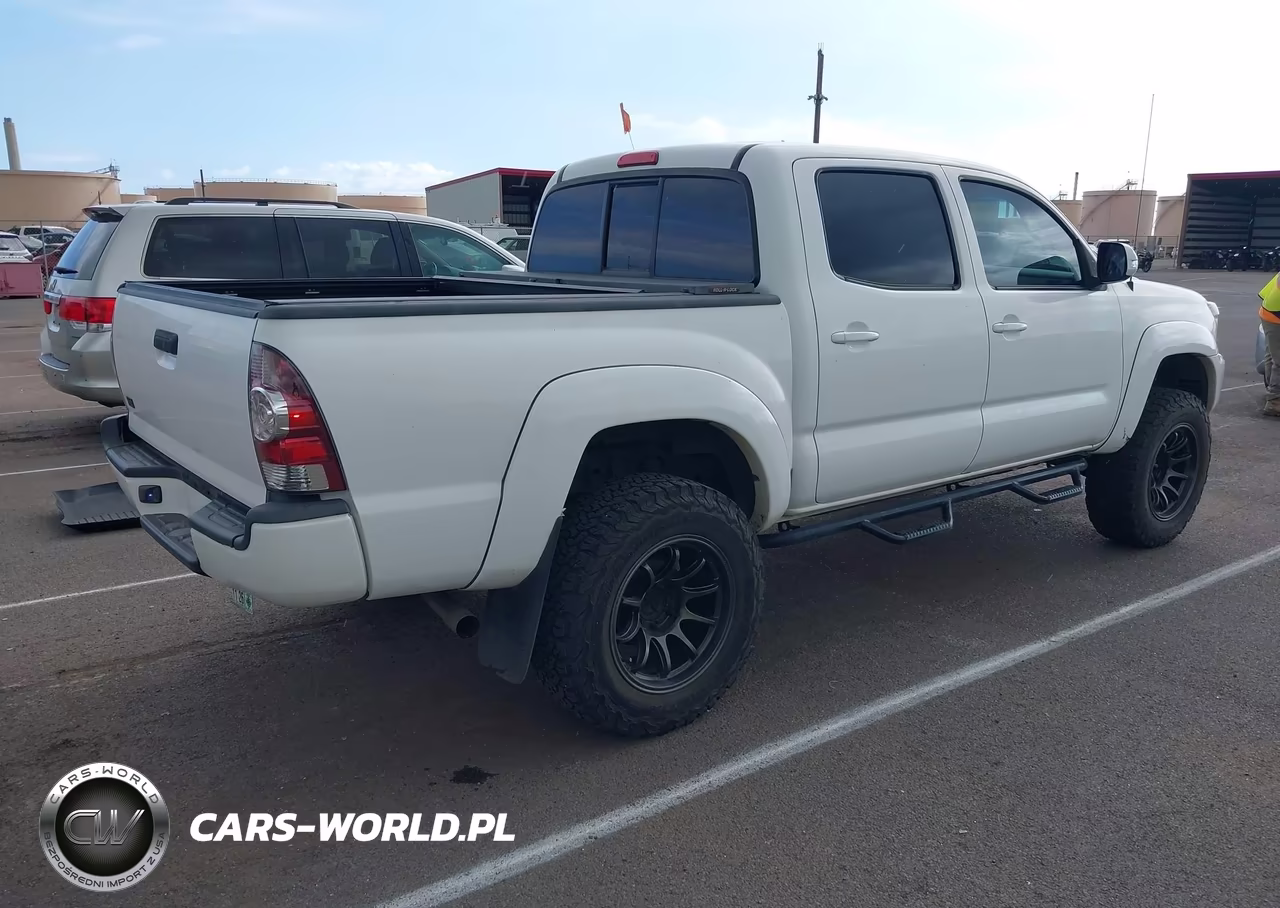 2012 Toyota Tacoma Prerunner V6 VIN:3TMJU4GN1CM129612 - 4