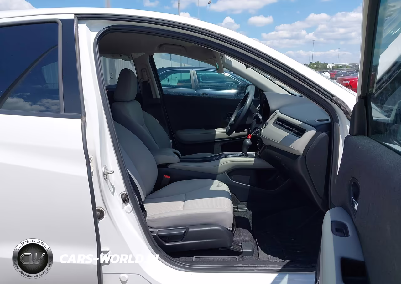 2020 Honda Hr-V Awd Lx VIN:3CZRU6H31LM711845 - 5