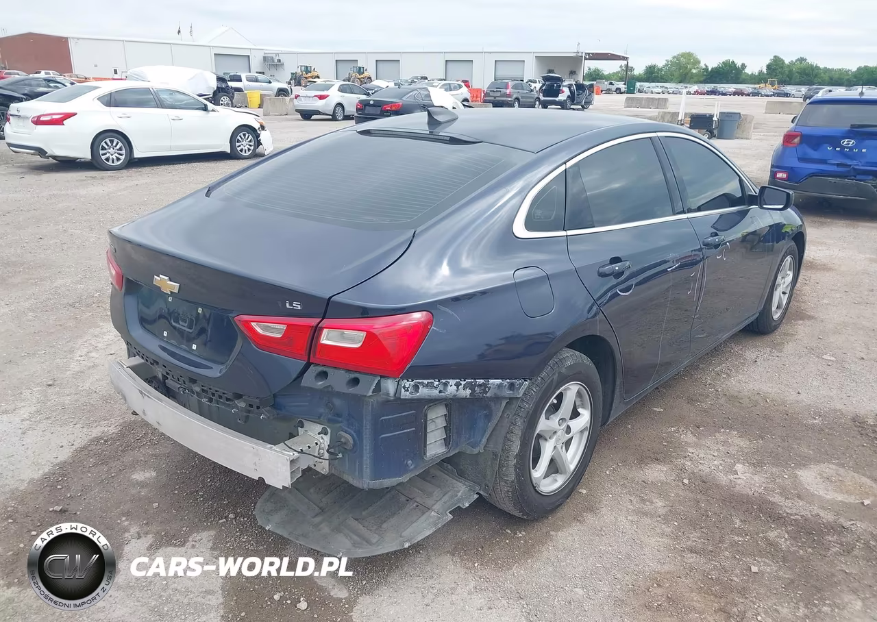 2016 Chevrolet Malibu Ls VIN:1G1ZB5ST2GF186985 - 4