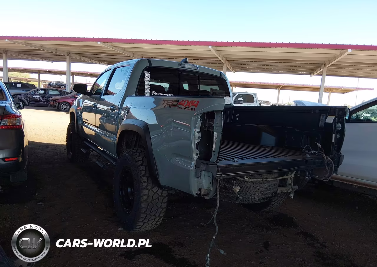 2023 Toyota Tacoma Trd Off Road VIN:3TMCZ5AN4PM564459 - 3