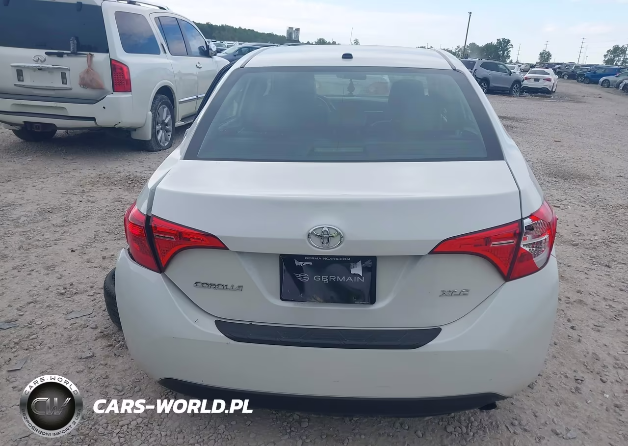 2017 Toyota Corolla Xle VIN:5YFBURHE6HP727310 - 17