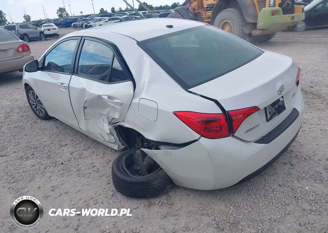 2017 Toyota Corolla Xle VIN:5YFBURHE6HP727310 - 3