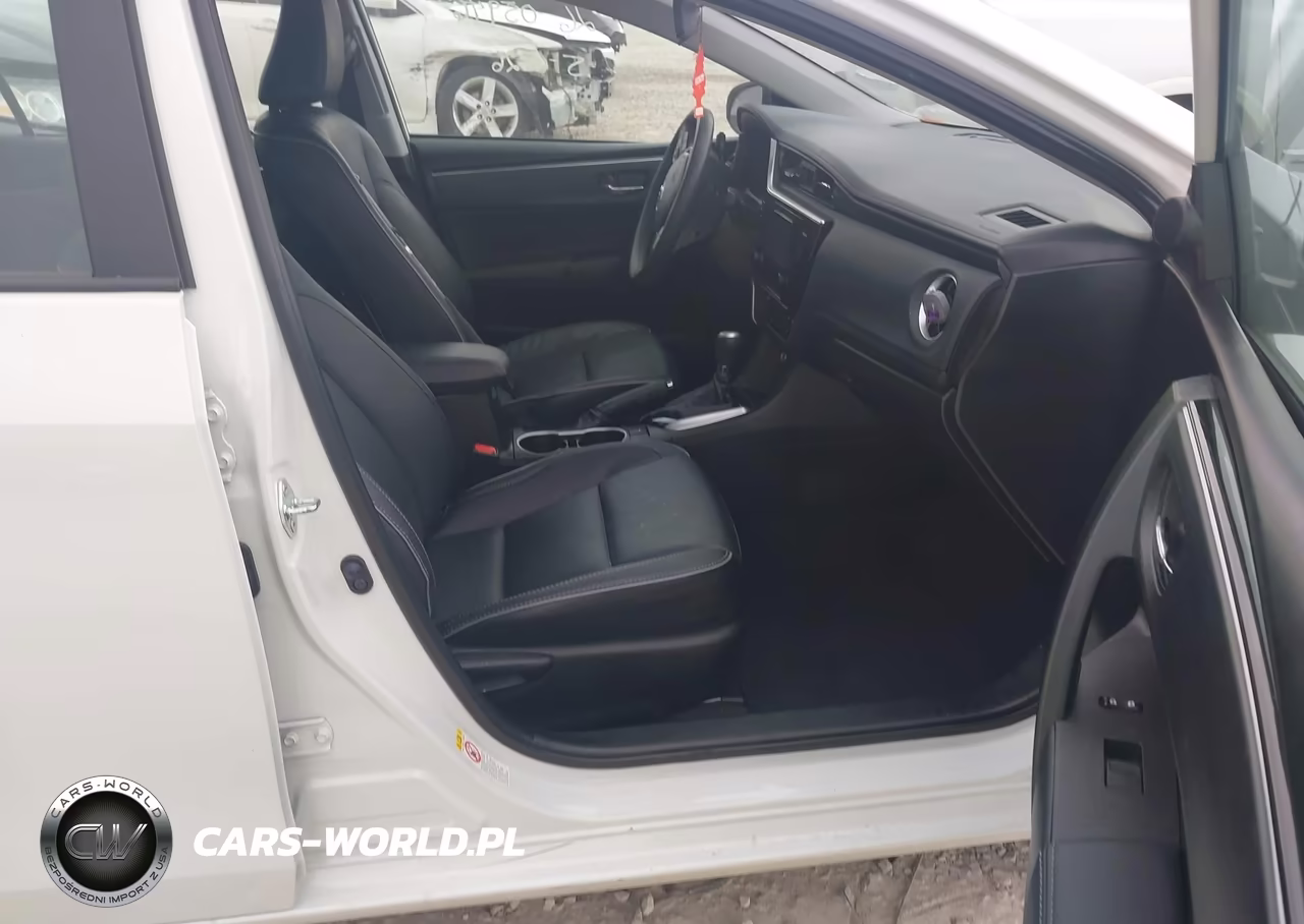 2017 Toyota Corolla Xle VIN:5YFBURHE6HP727310 - 5