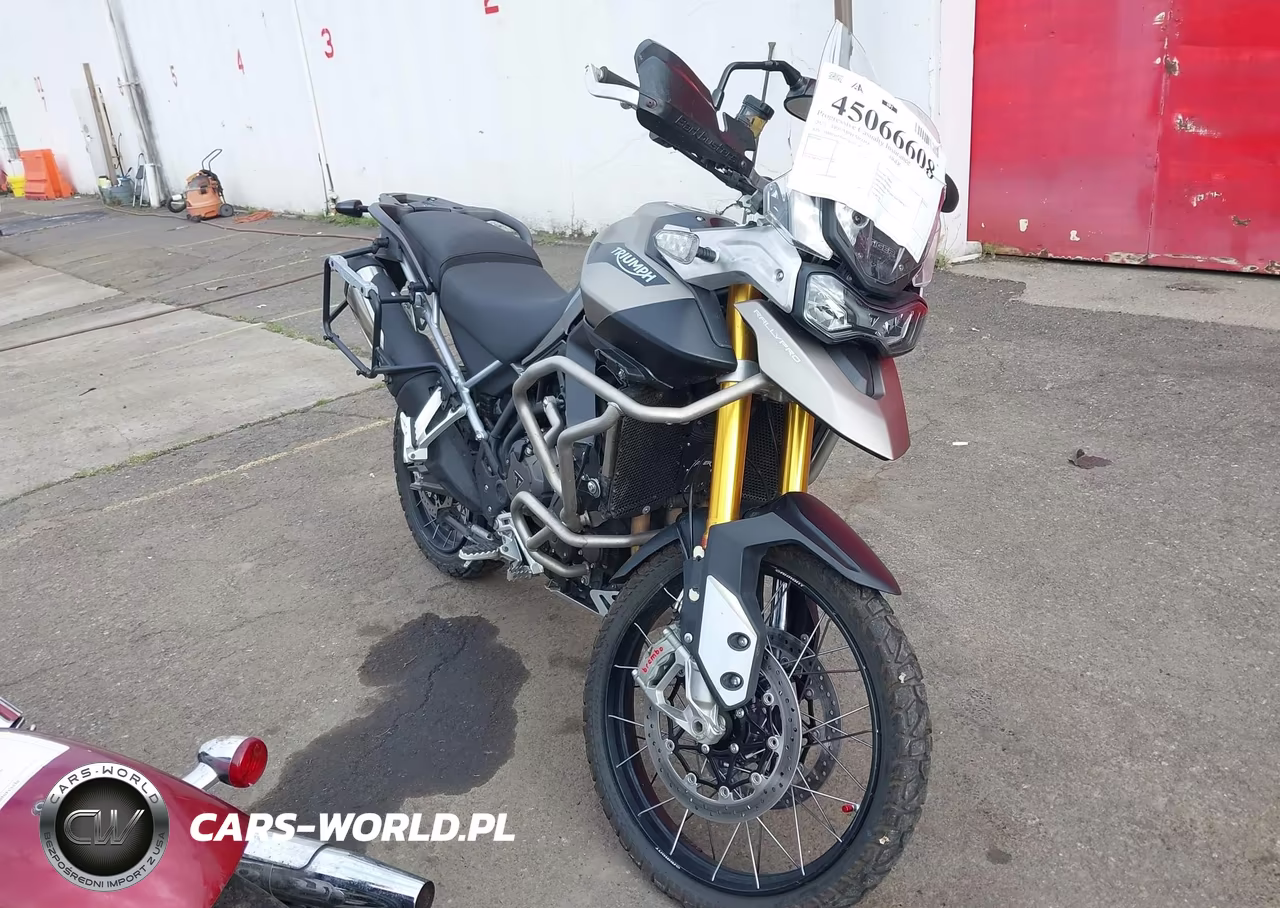 2023 Triumph Motorcycle Tiger 900 Rally Pro-900 Bond Edition – zdjęcie 1 z 13