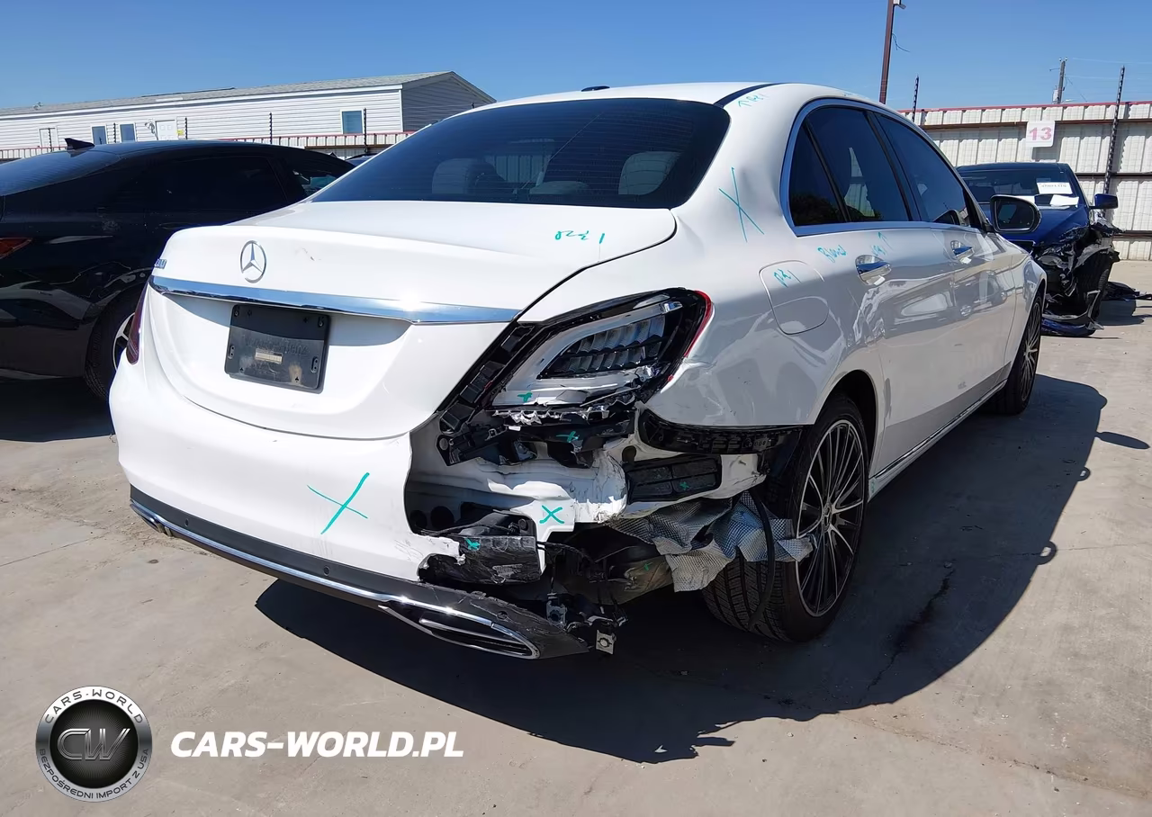 2021 Mercedes-Benz C 300 Sedan VIN:W1KWF8DB0MR648061 - 4