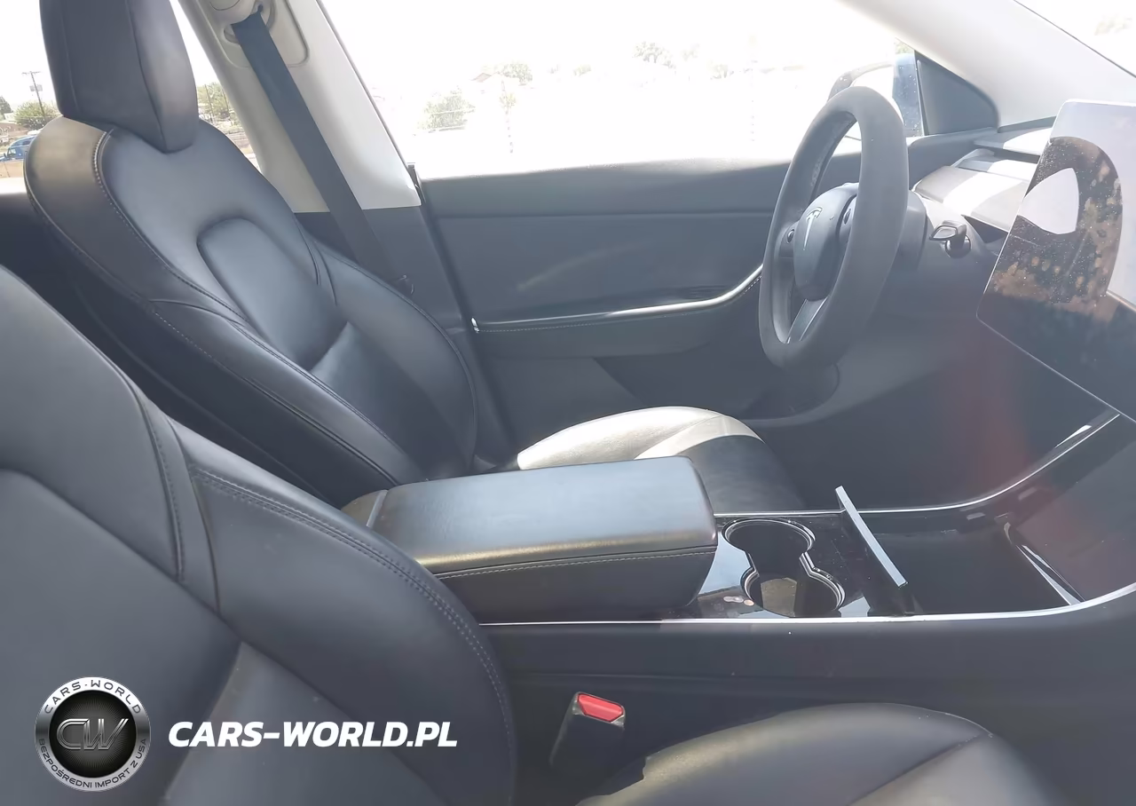2020 Tesla Model Y Long Range Dual Motor All-Wheel Drive VIN:5YJYGDEE9LF008291 - 5
