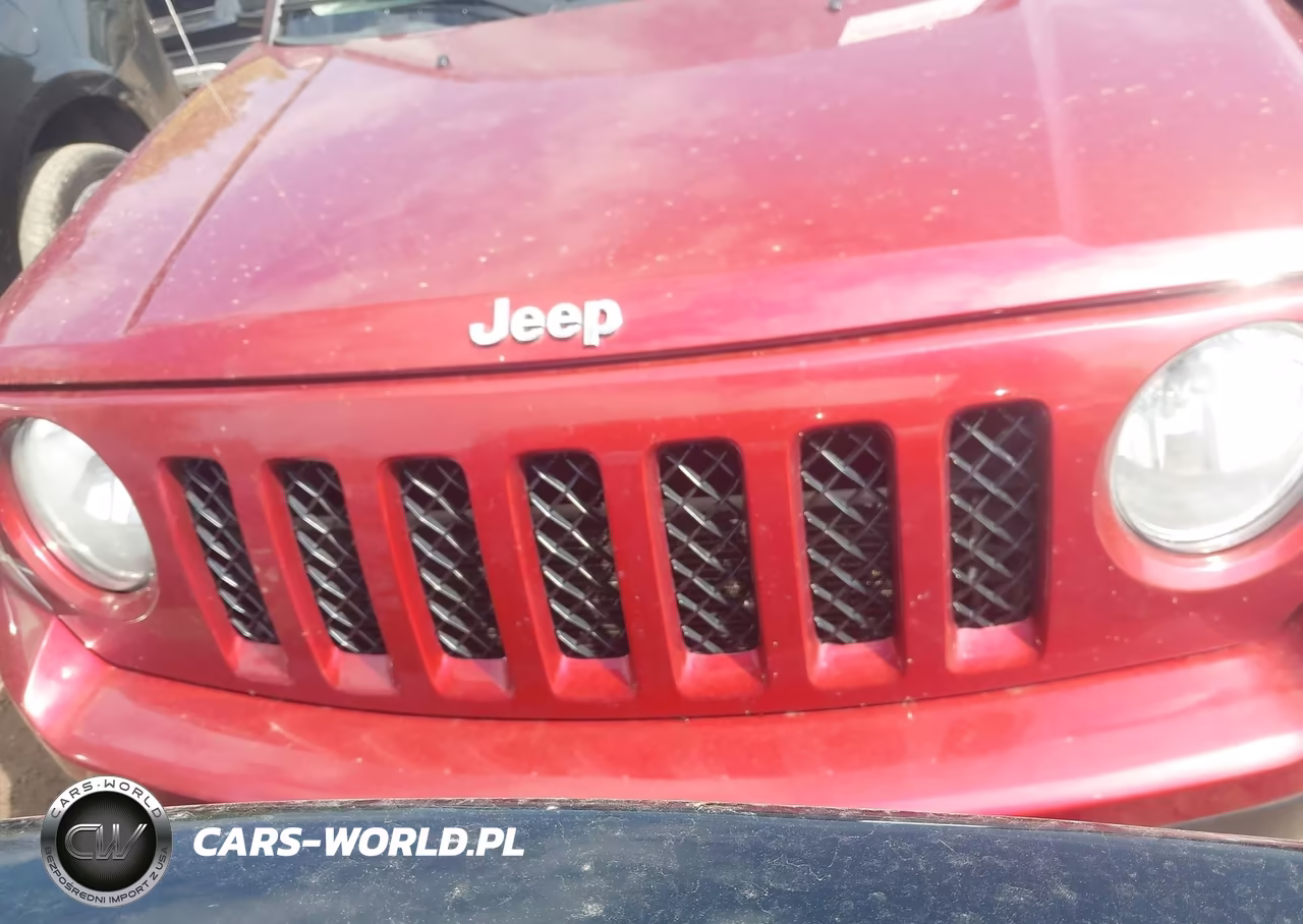 2013 Jeep Patriot Latitude VIN:1C4NJRFB3DD156256 - 11