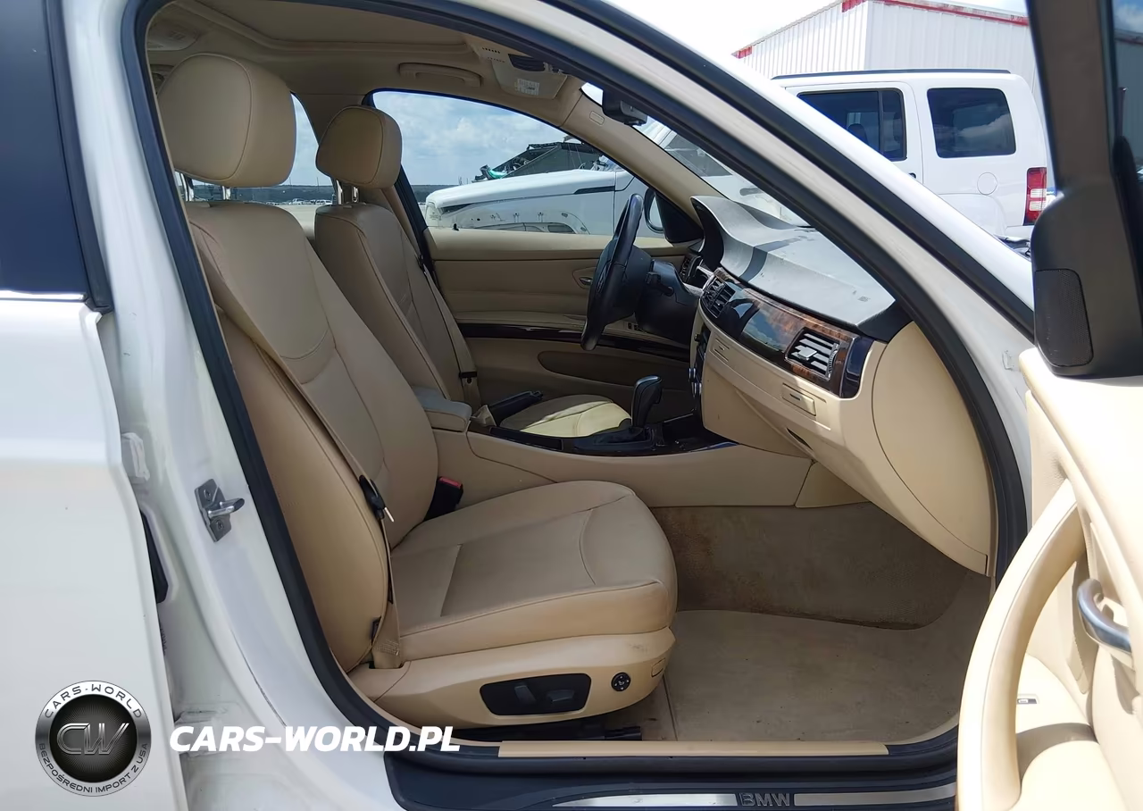 2011 BMW 328I VIN:WBAPH7G54BNN06242 - 5