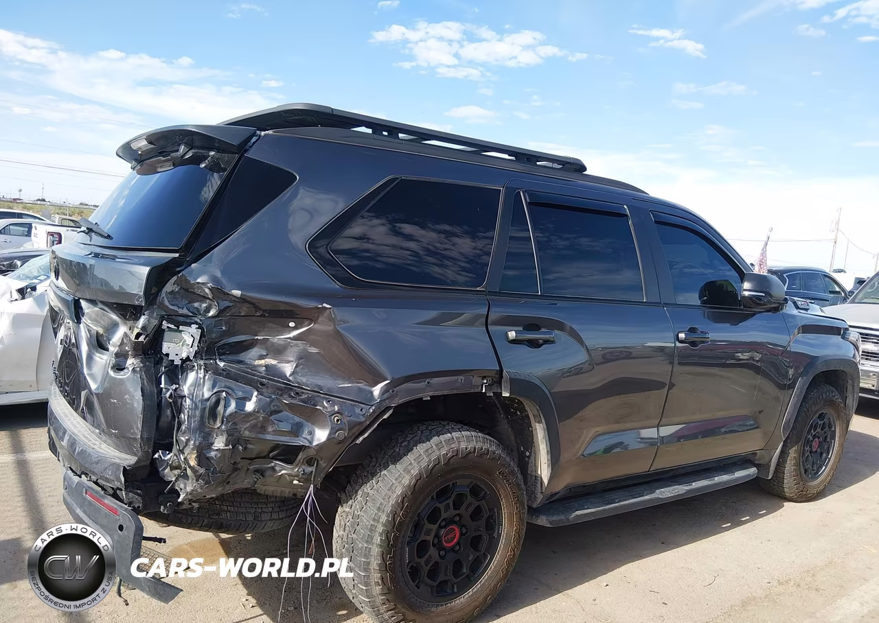 2025 Toyota Sequoia Trd Pro VIN:7SVAAABA0SX062978 - 13