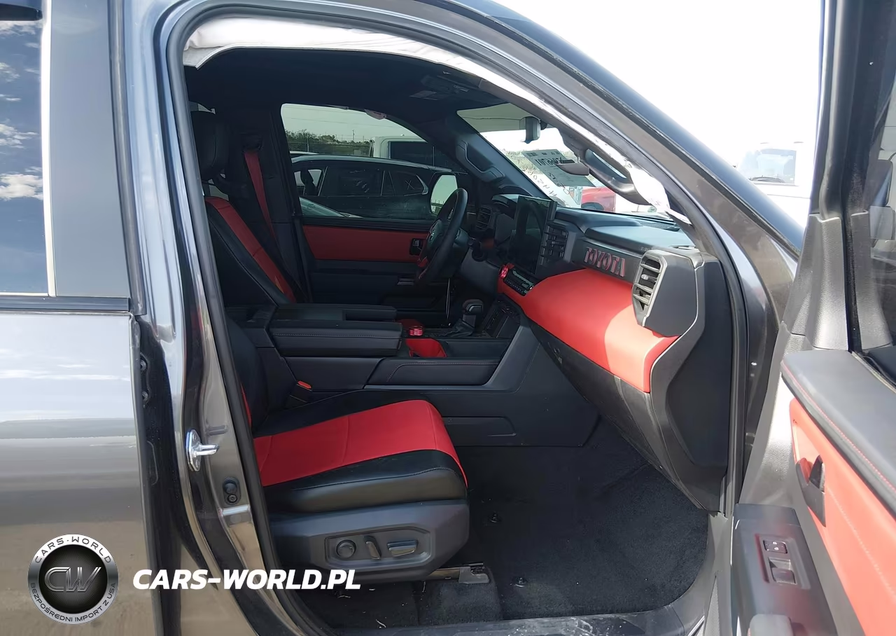 2025 Toyota Sequoia Trd Pro VIN:7SVAAABA0SX062978 - 5