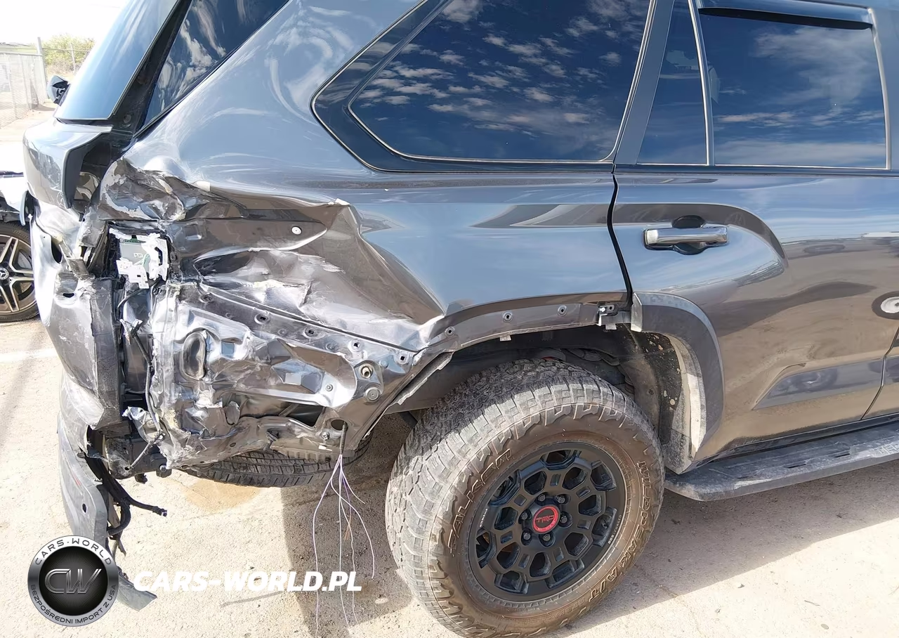 2025 Toyota Sequoia Trd Pro VIN:7SVAAABA0SX062978 - 6