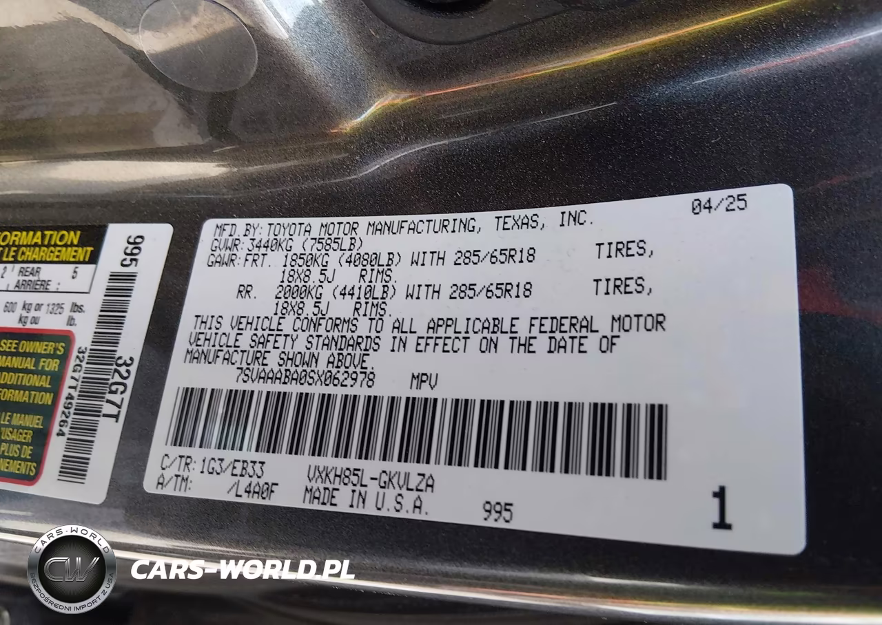 2025 Toyota Sequoia Trd Pro VIN:7SVAAABA0SX062978 - 9