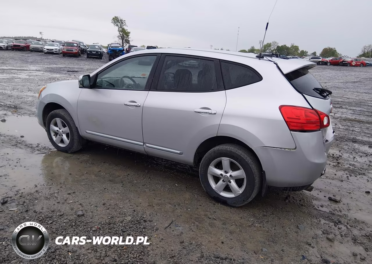 2012 Nissan Rogue S VIN:JN8AS5MV2CW392471 - 3