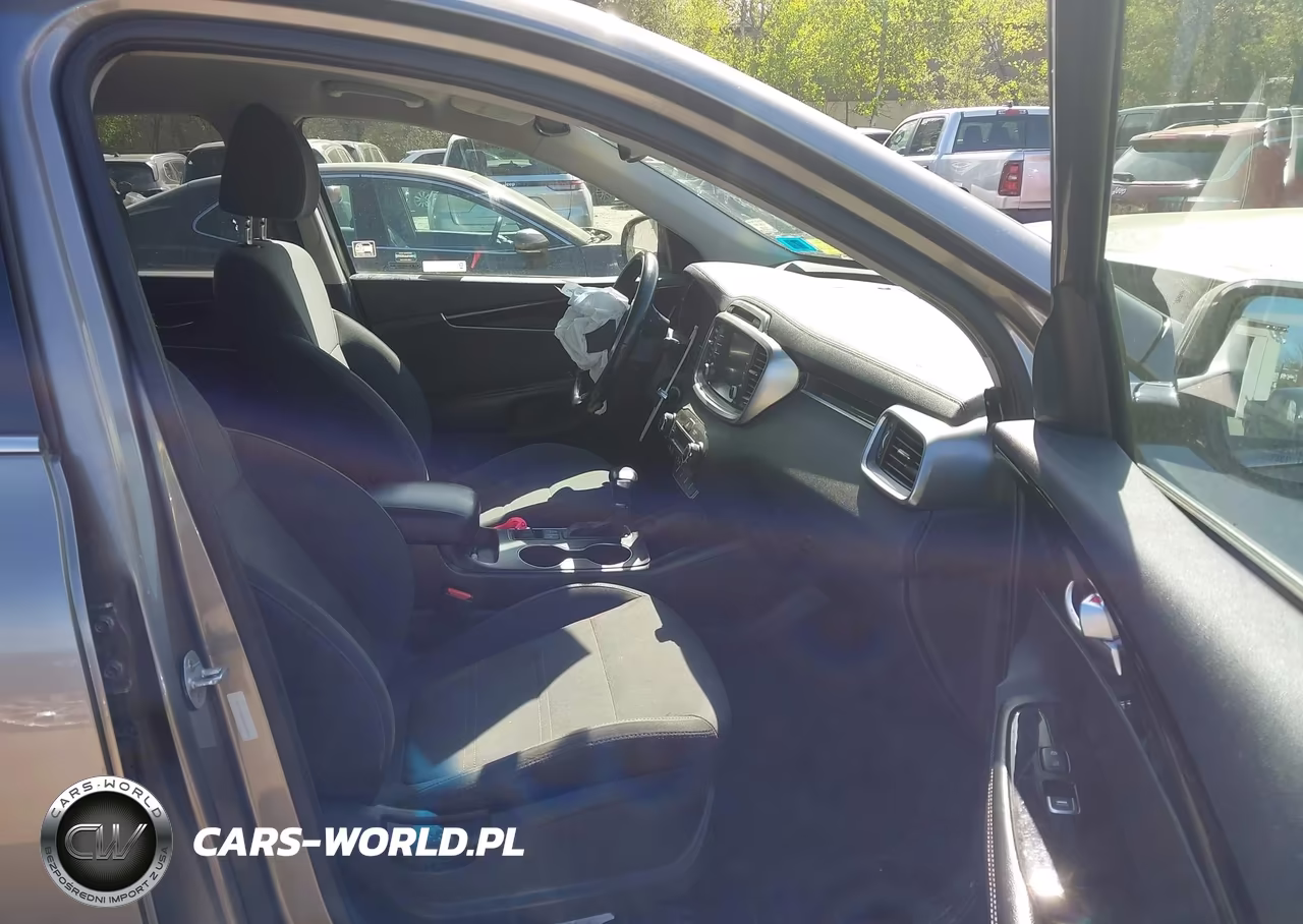 2019 Kia Sorento 2.4L Lx VIN:5XYPGDA36KG540833 - 5