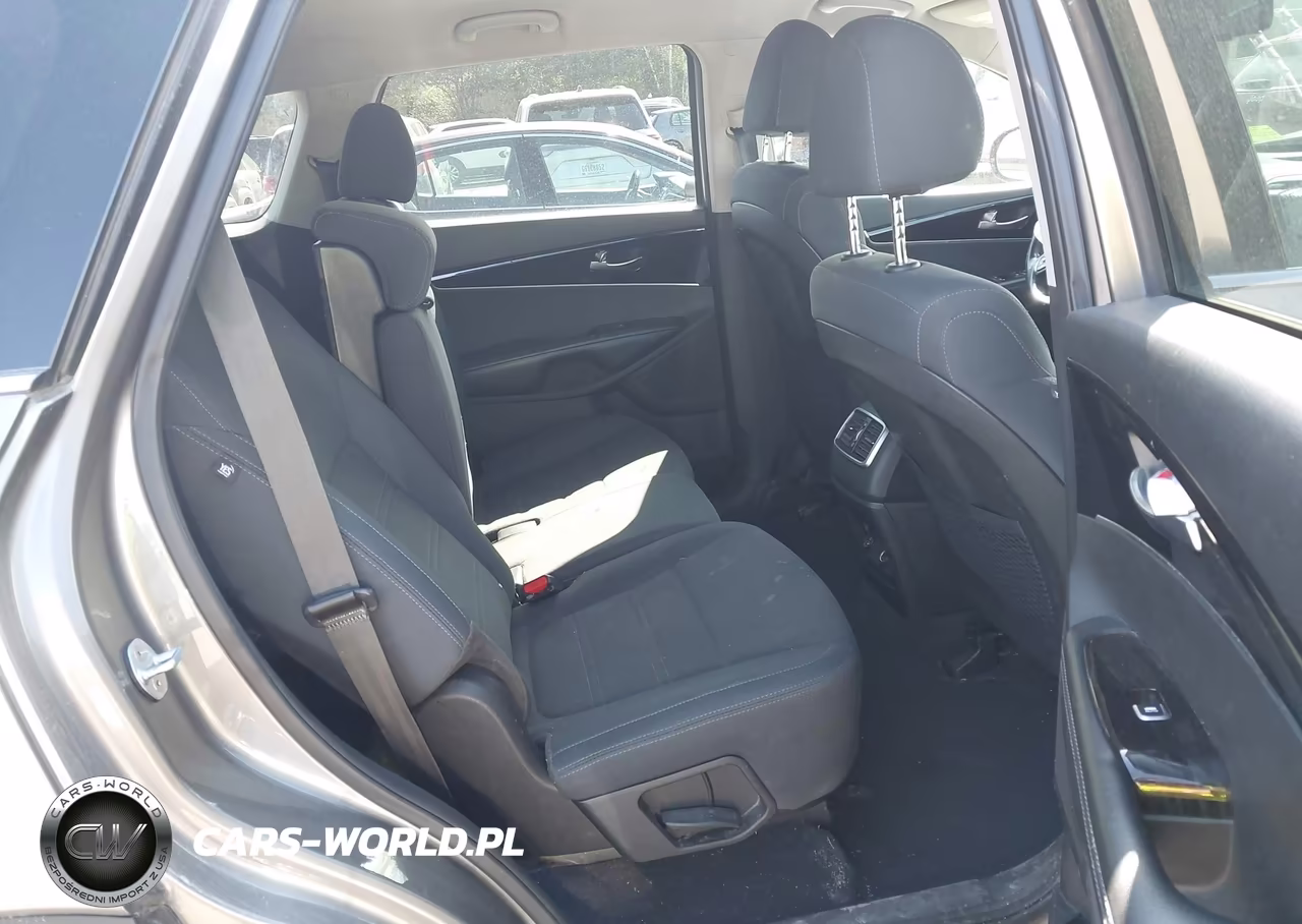 2019 Kia Sorento 2.4L Lx VIN:5XYPGDA36KG540833 - 8