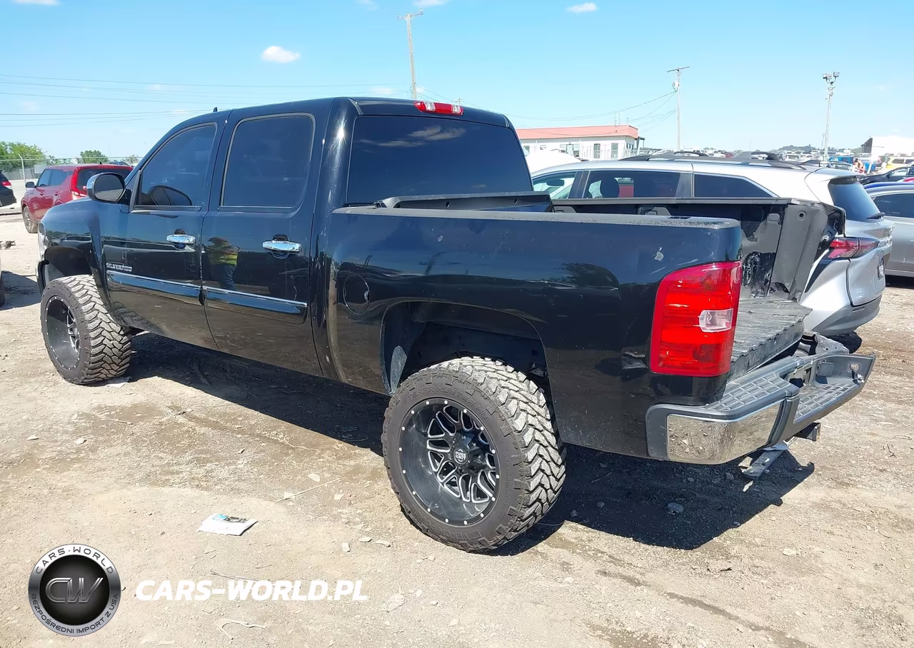 2011 Chevrolet Silverado 1500 Lt VIN:3GCPCSE08BG297642 - 3