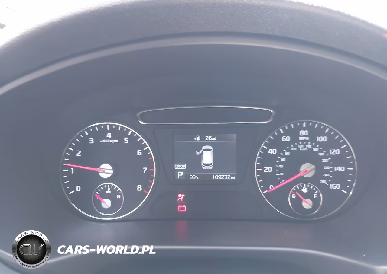 2020 Kia Sorento 3.3L S VIN:5XYPG4A59LG693757 - 16
