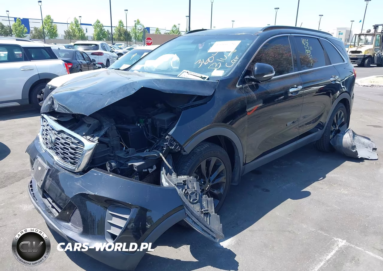 2020 Kia Sorento 3.3L S VIN:5XYPG4A59LG693757 - 2