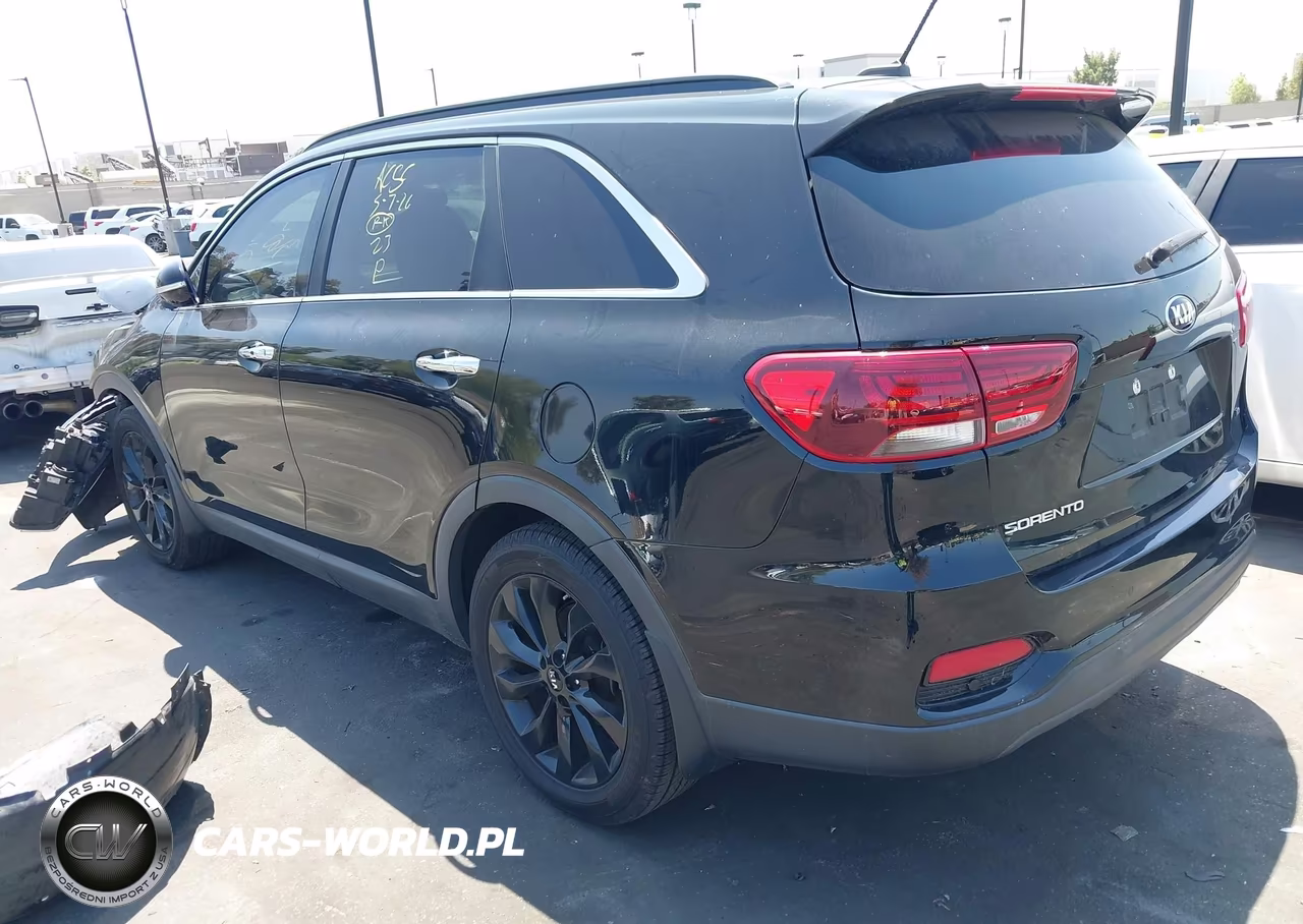 2020 Kia Sorento 3.3L S VIN:5XYPG4A59LG693757 - 3