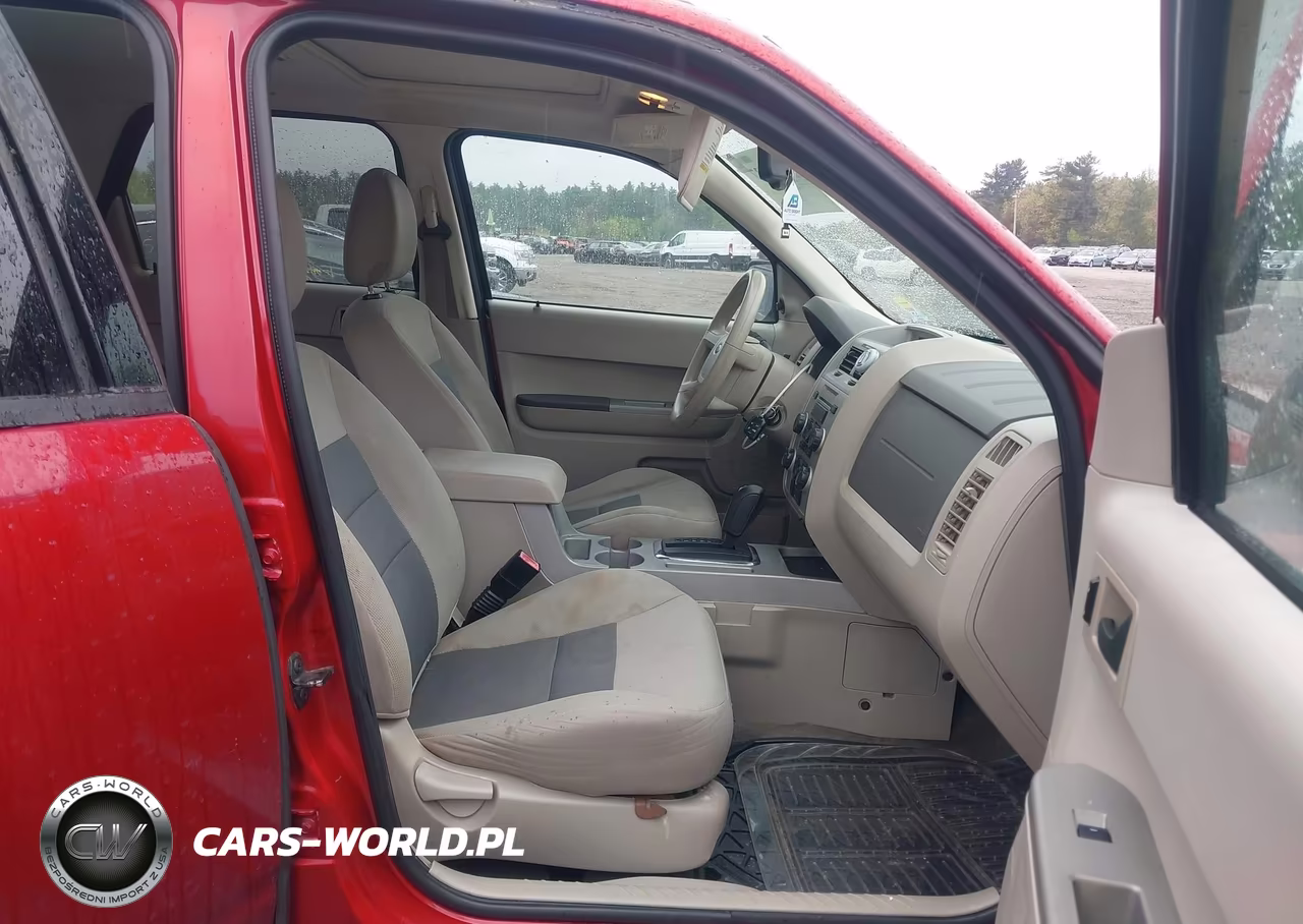 2008 Ford Escape Xlt VIN:1FMCU93128KE50951 - 5