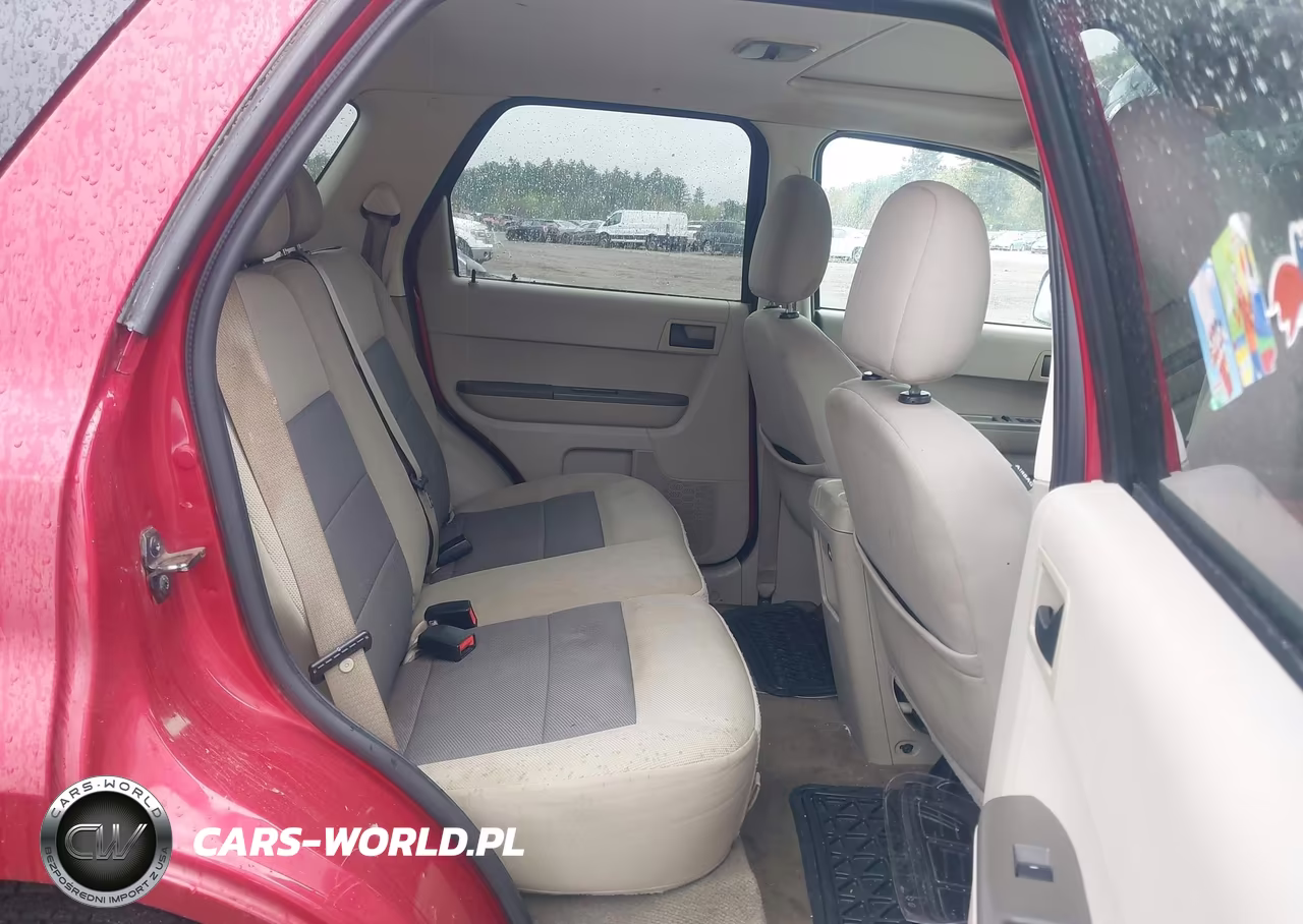 2008 Ford Escape Xlt VIN:1FMCU93128KE50951 - 8