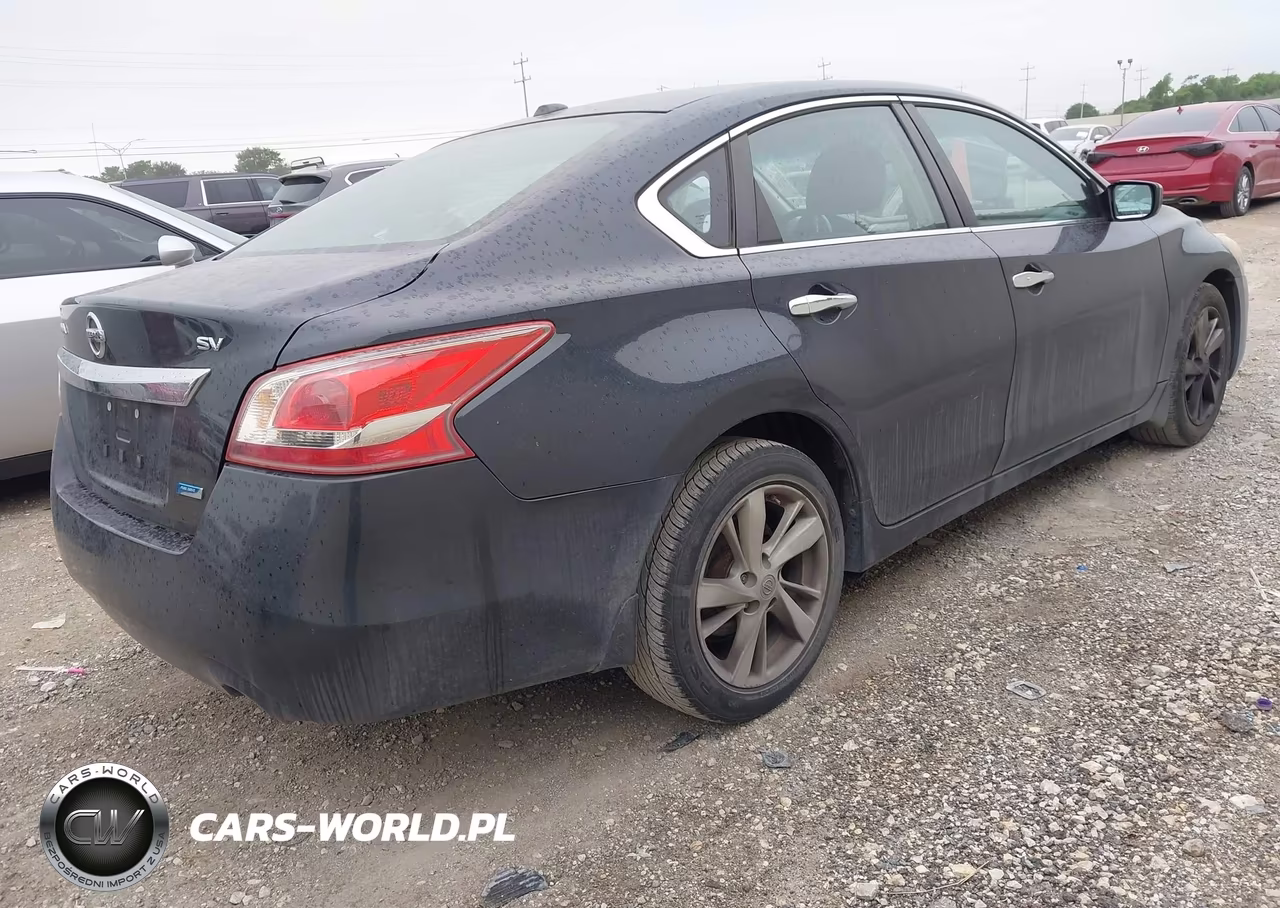 2013 Nissan Altima 2.5 VIN:1N4AL3AP4DC187469 - 4
