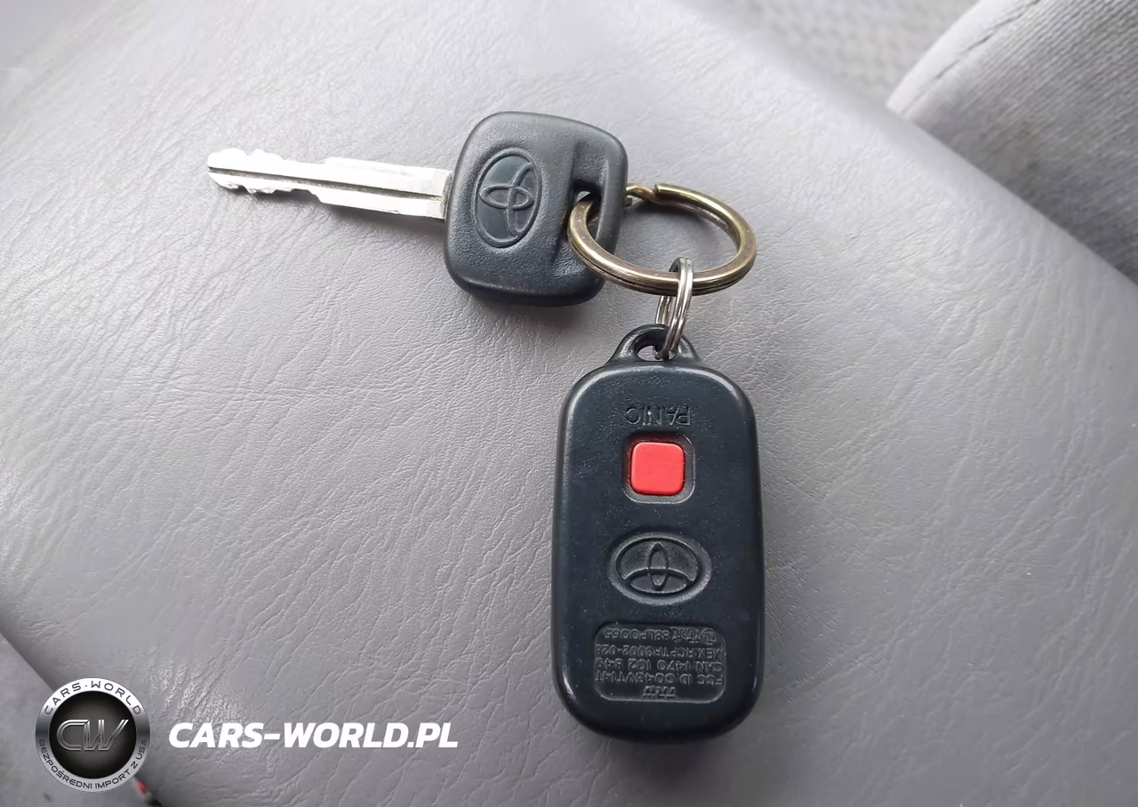 2004 Toyota Camry Le VIN:4T1BE32K94U376944 - 11