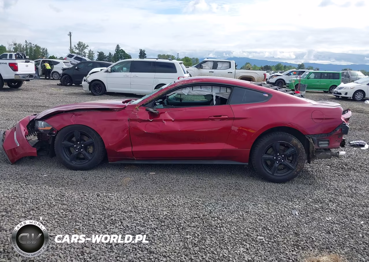 2018 Ford Mustang Ecoboost VIN:1FA6P8TH0J5145085 - 15