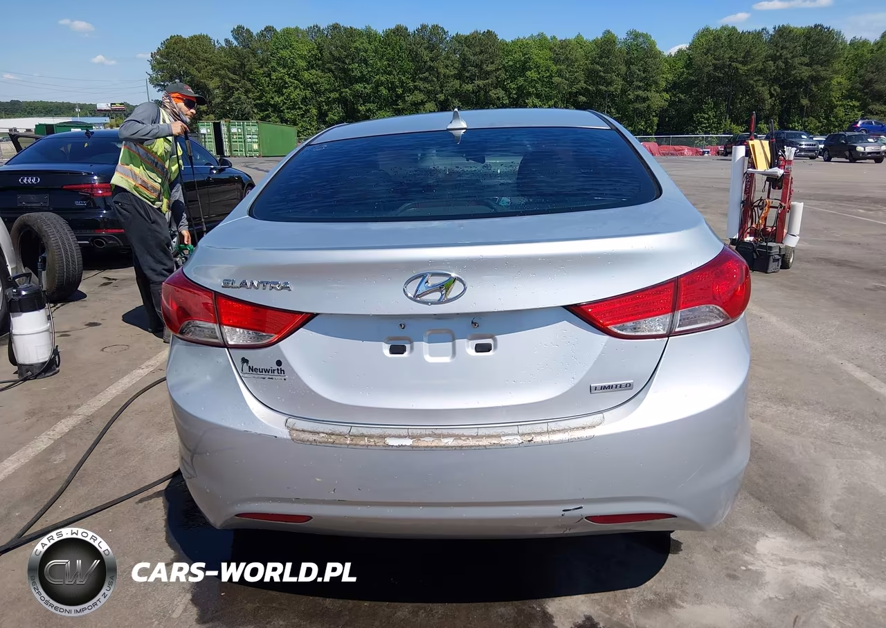 2013 Hyundai Elantra Limited VIN:5NPDH4AE3DH231950 - 15