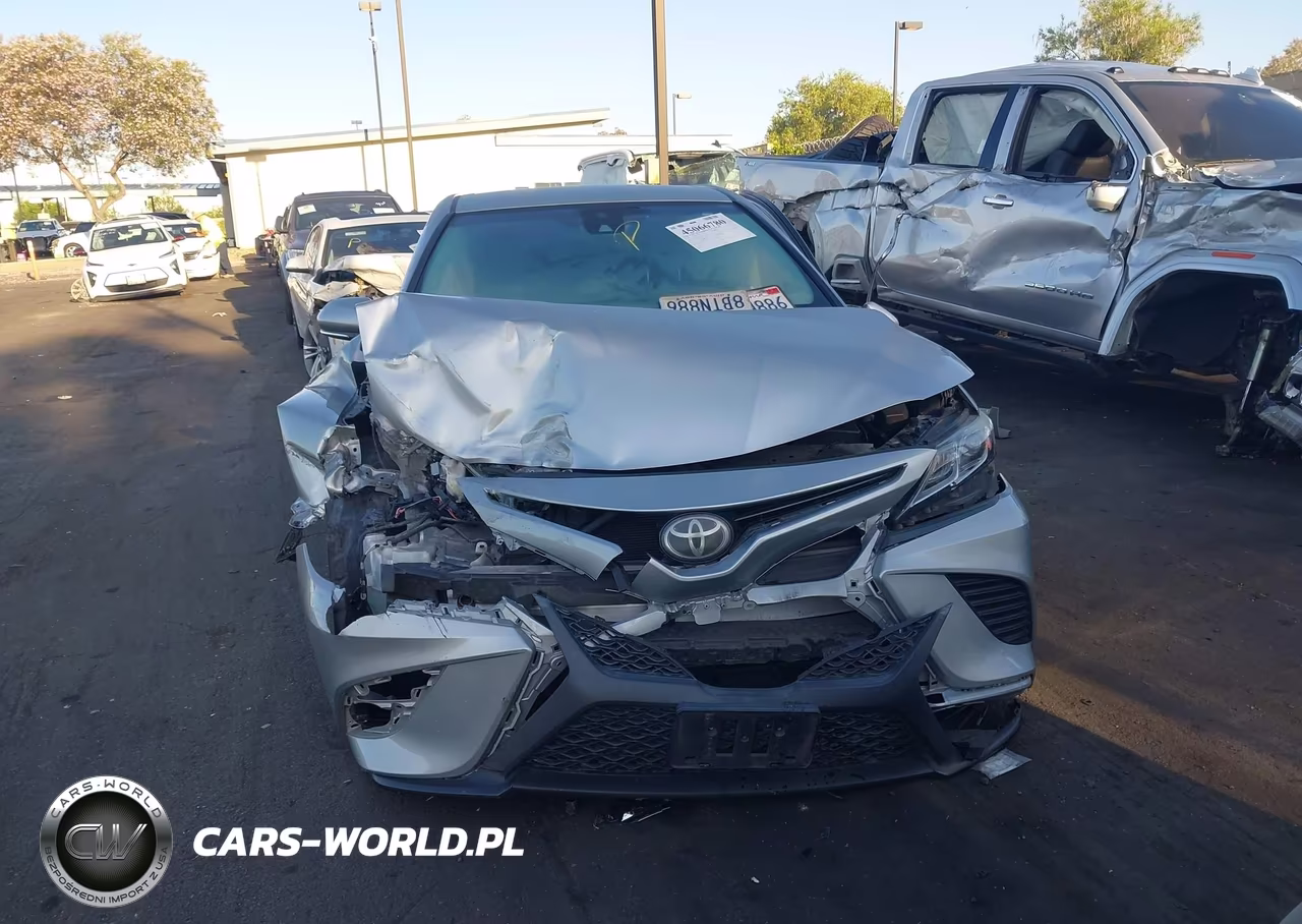 2018 Toyota Camry Se VIN:JTNB11HKXJ3036565 - 11