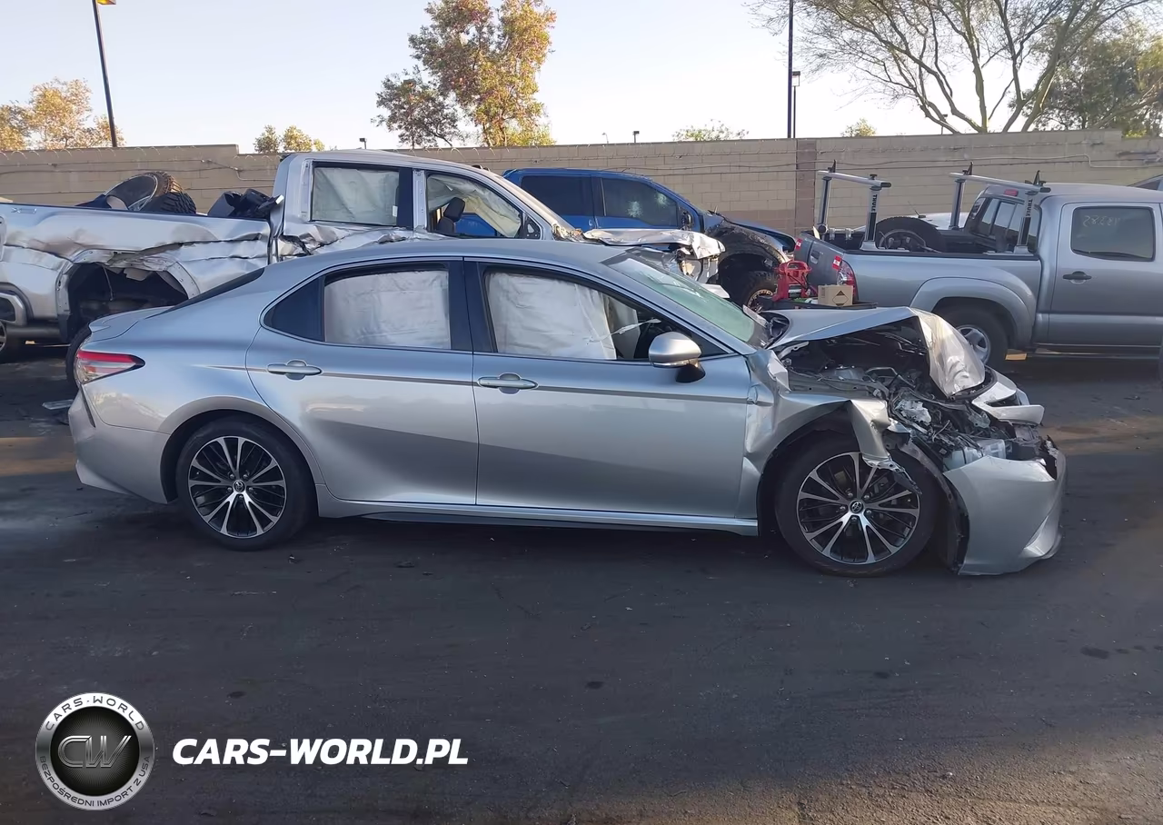 2018 Toyota Camry Se VIN:JTNB11HKXJ3036565 - 12