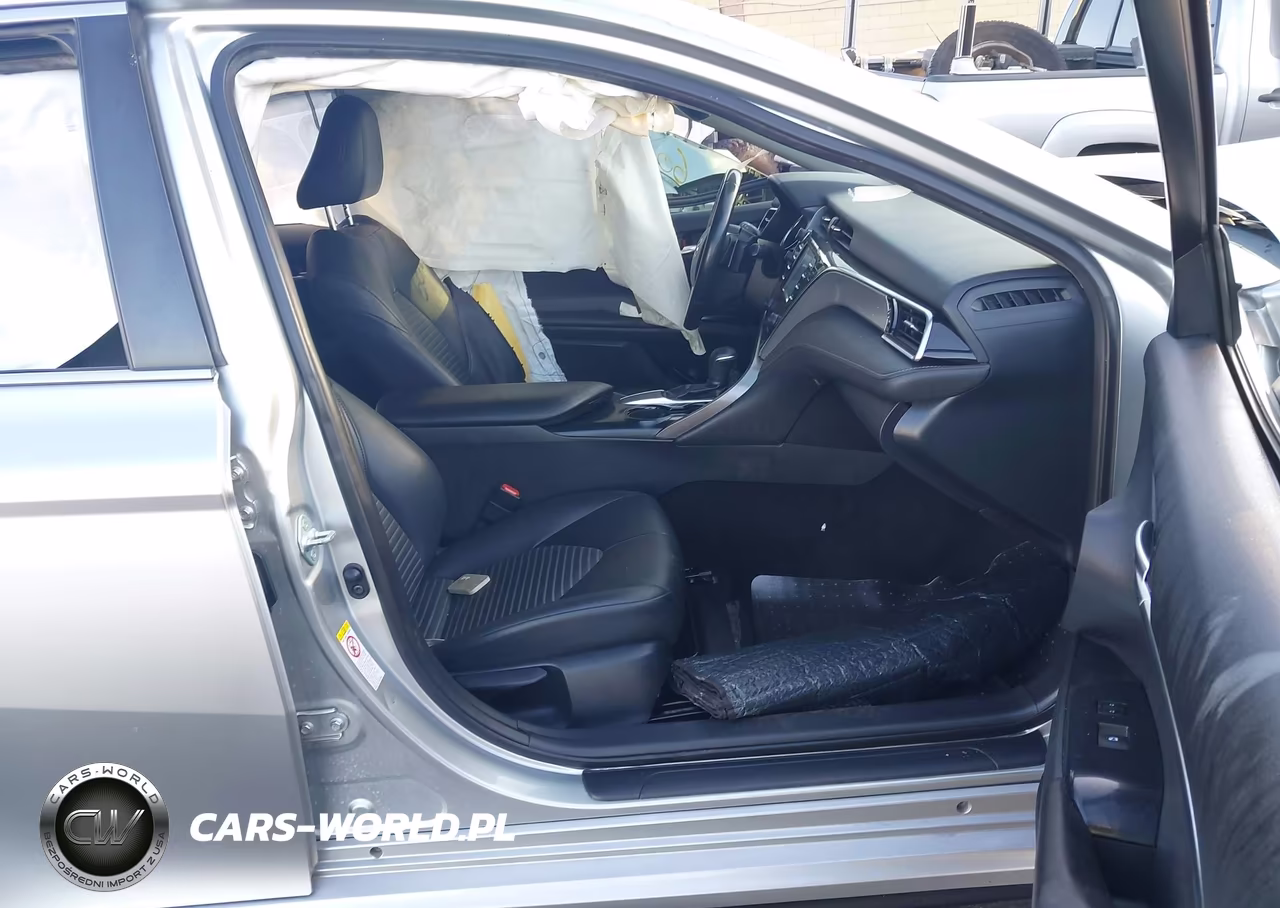 2018 Toyota Camry Se VIN:JTNB11HKXJ3036565 - 5