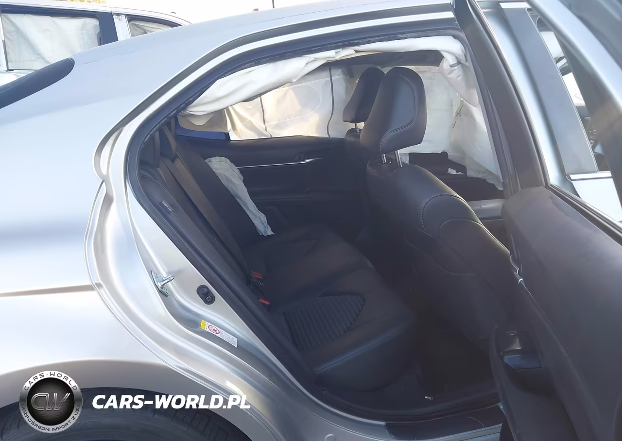 2018 Toyota Camry Se VIN:JTNB11HKXJ3036565 - 8