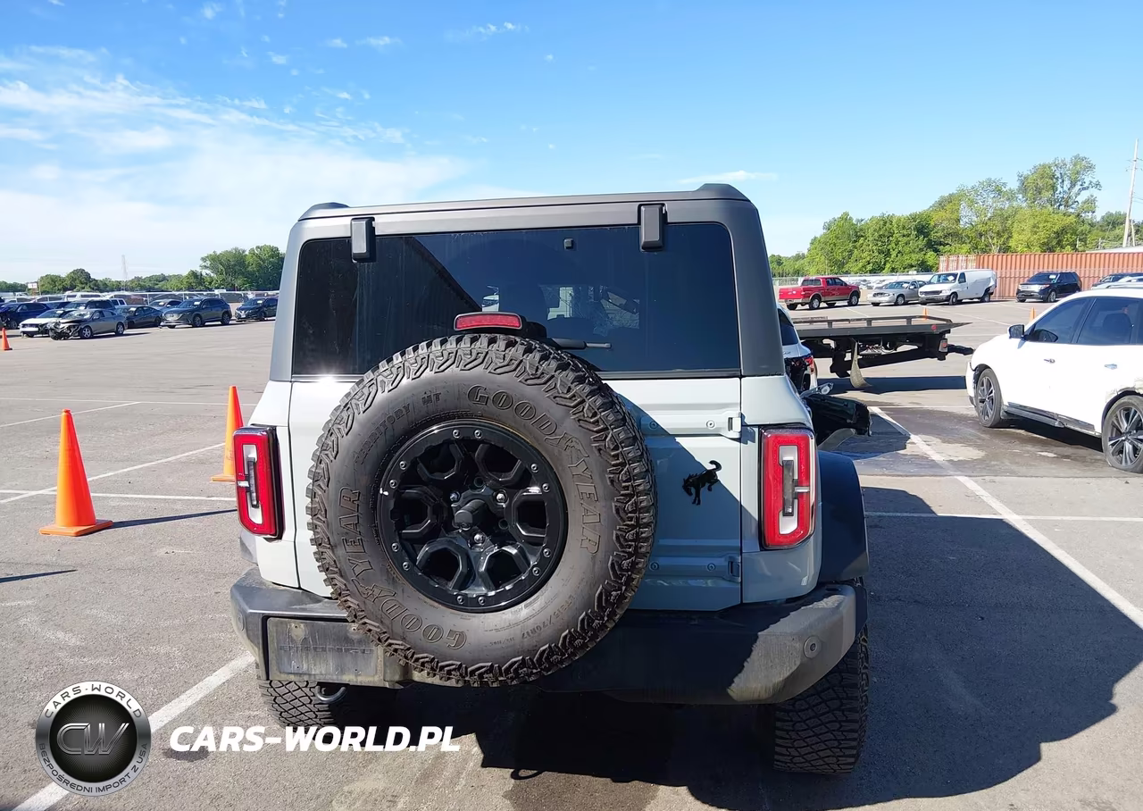 2023 Ford Bronco Wildtrak VIN:1FMEE5DP1PLB30255 - 17