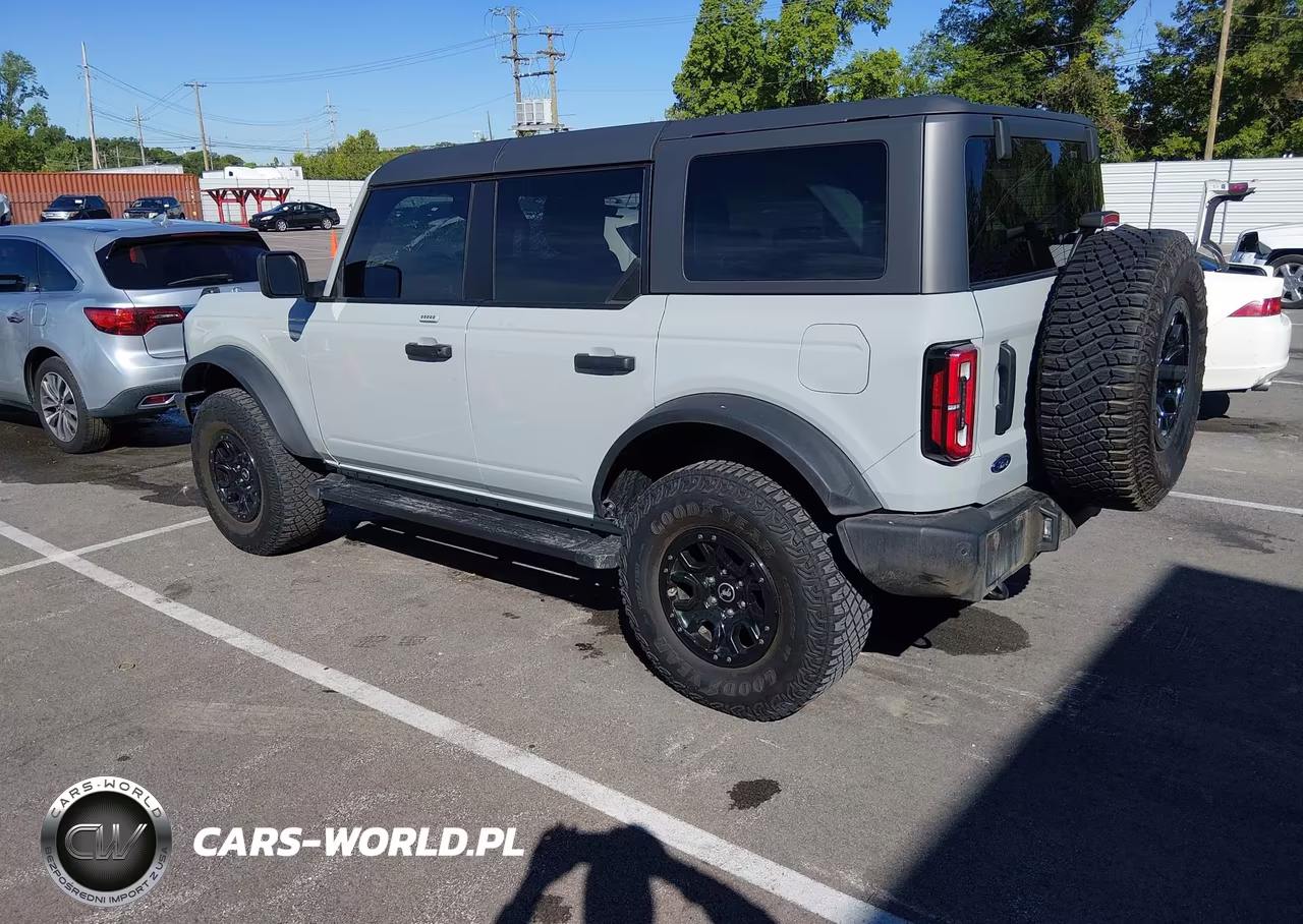 2023 Ford Bronco Wildtrak VIN:1FMEE5DP1PLB30255 - 3