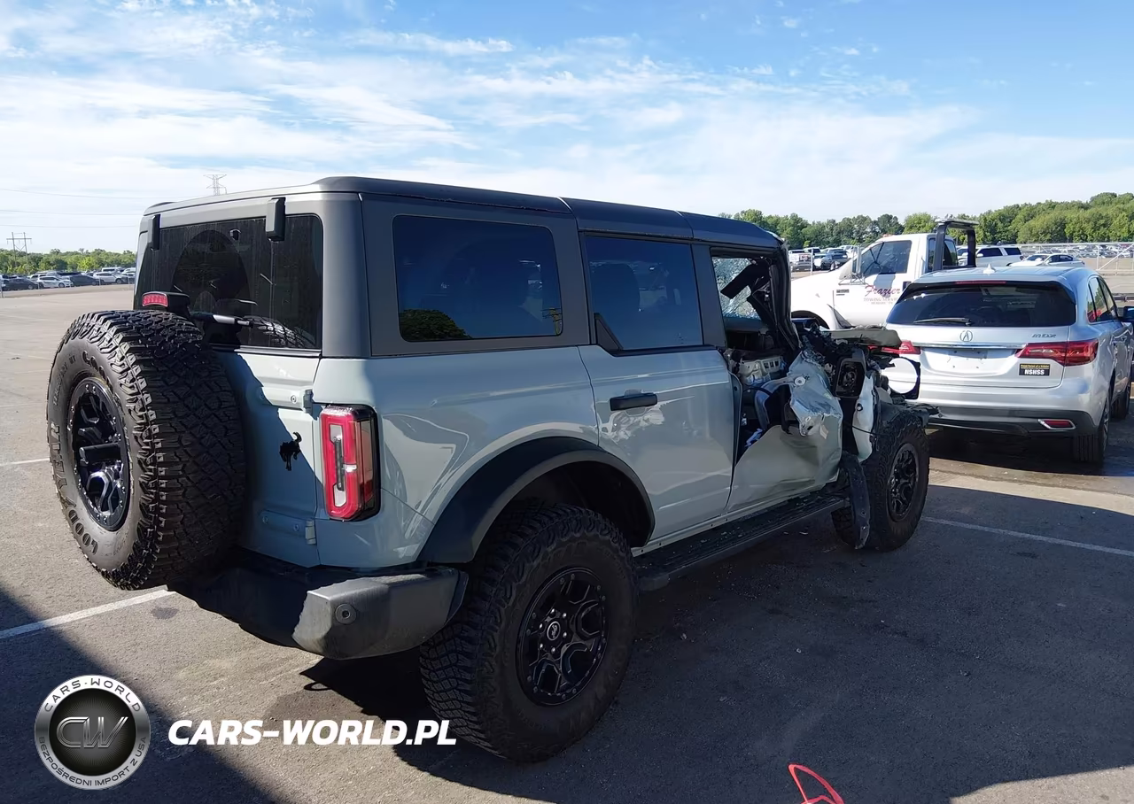 2023 Ford Bronco Wildtrak VIN:1FMEE5DP1PLB30255 - 4