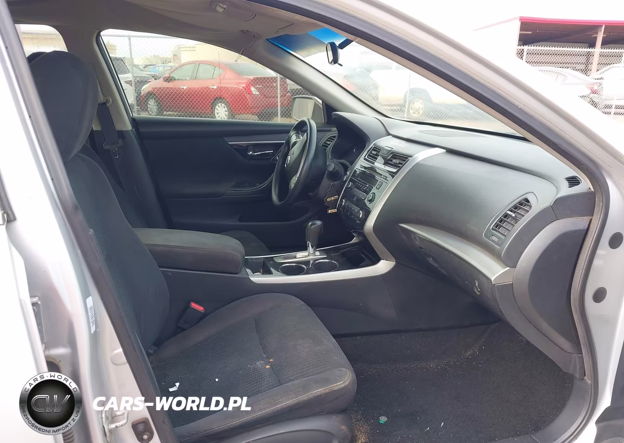 2014 Nissan Altima 2.5 S VIN:1N4AL3AP4EN244775 - 5