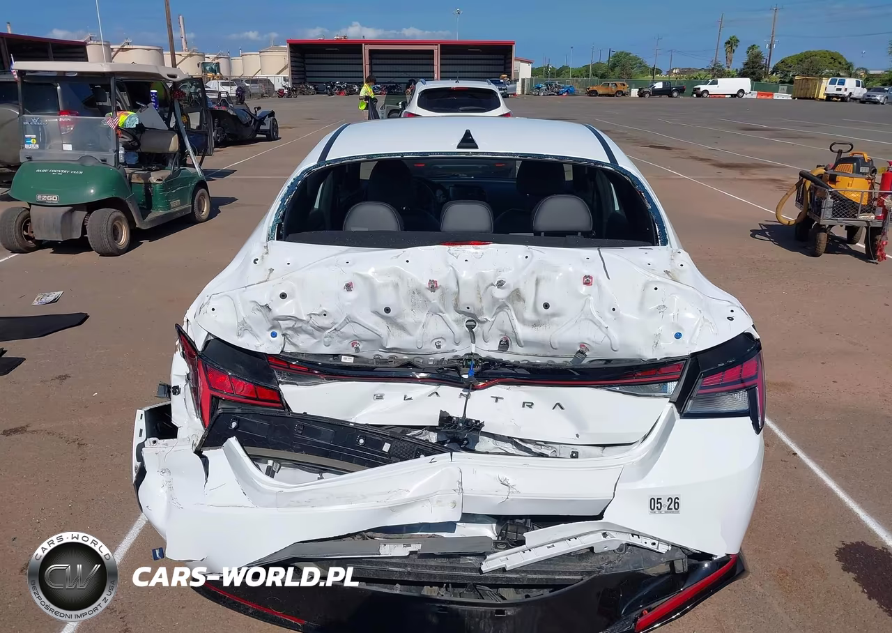 2021 Hyundai Elantra N Line VIN:KMHLR4AF4MU197407 - 6