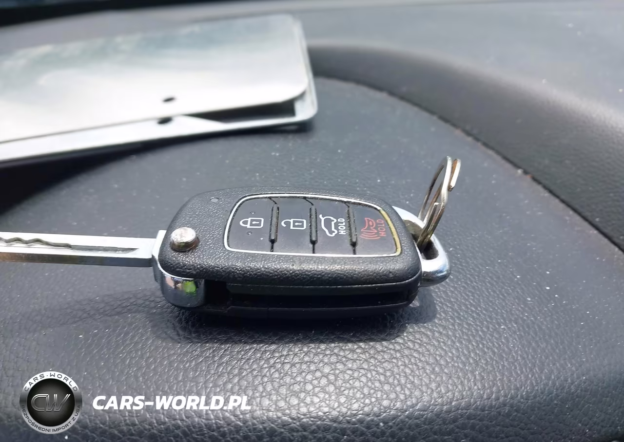 2017 Hyundai Santa Fe Sport 2.4L VIN:5XYZU3LB4HG399124 - 11