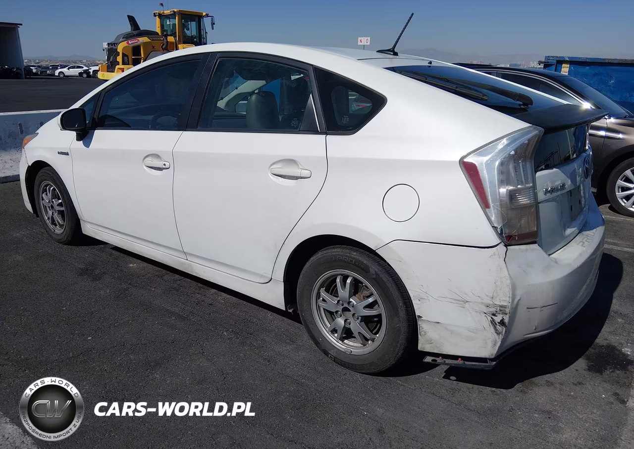 2010 Toyota Prius Iv VIN:JTDKN3DUXA0110774 - 3