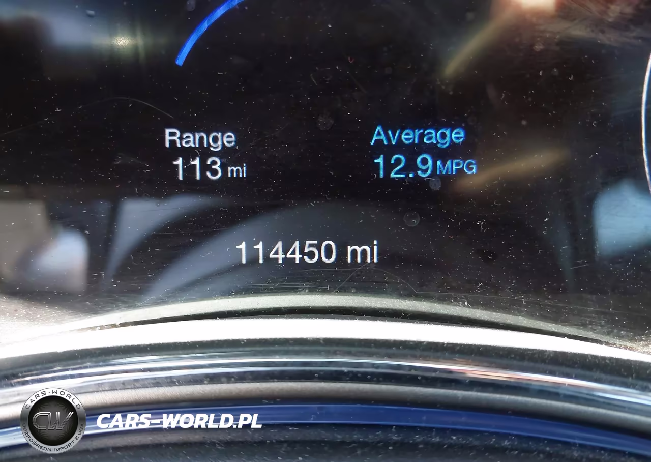 2017 Jeep Grand Cherokee Altitude 4X4 VIN:1C4RJFAG4HC794496 - 16