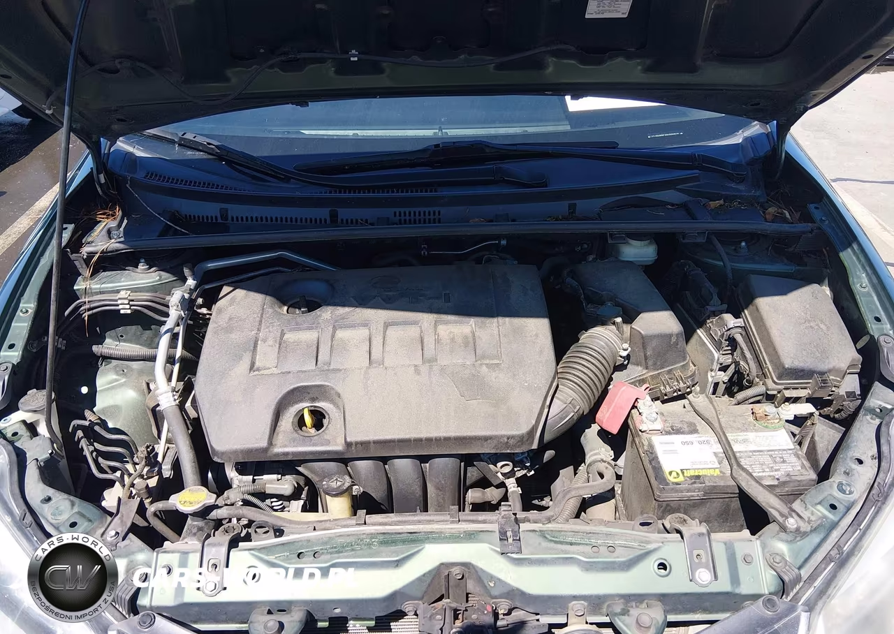 2016 Toyota Corolla Le VIN:2T1BURHEXGC690826 - 10