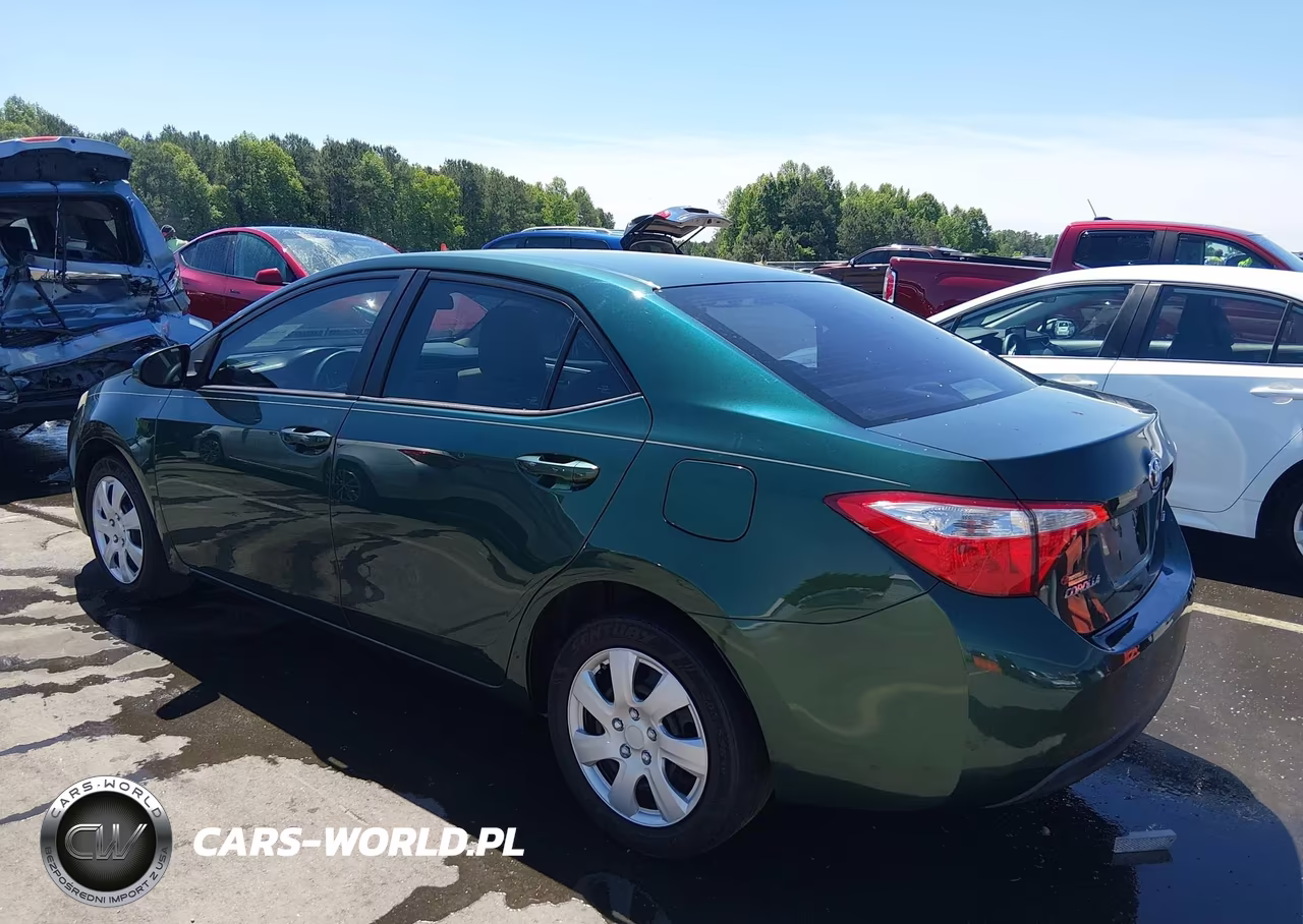 2016 Toyota Corolla Le VIN:2T1BURHEXGC690826 - 3