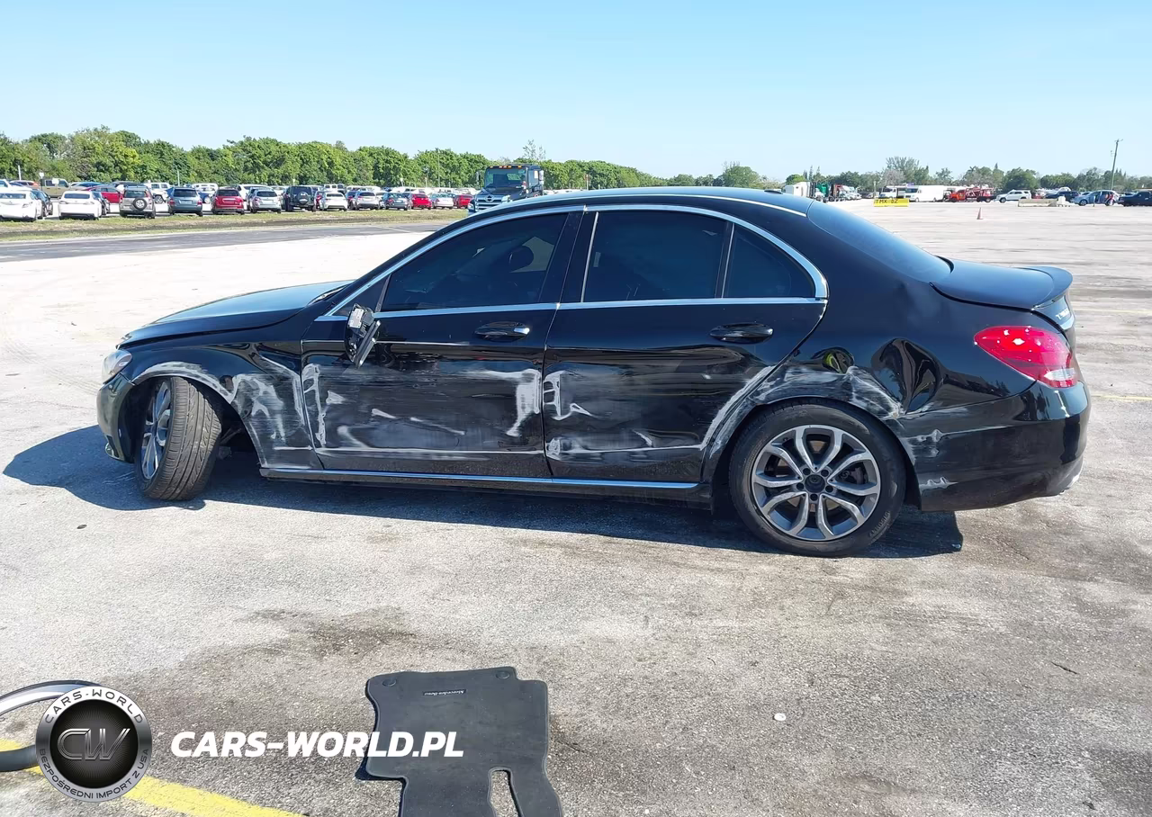 2016 Mercedes-Benz C 300 VIN:55SWF4JB5GU115347 - 15