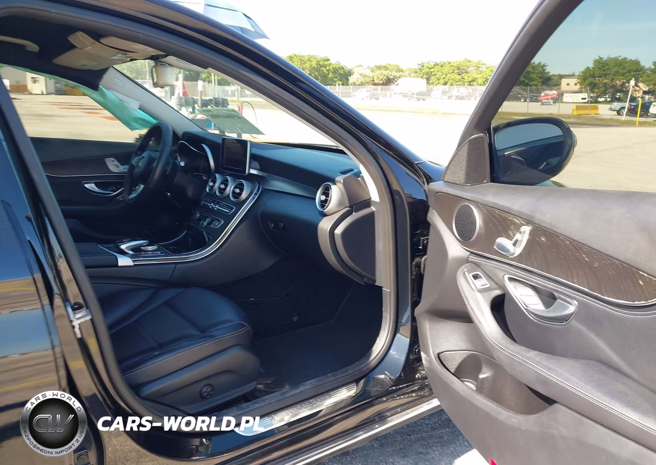 2016 Mercedes-Benz C 300 VIN:55SWF4JB5GU115347 - 5