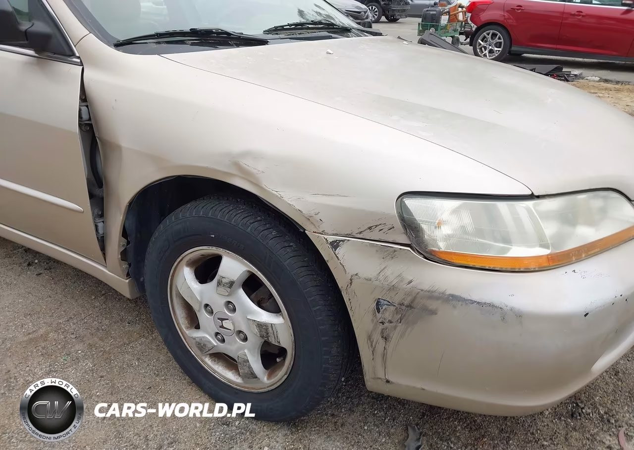 2000 Honda Accord 2.3 Ex VIN:1HGCG6686YA097477 - 13